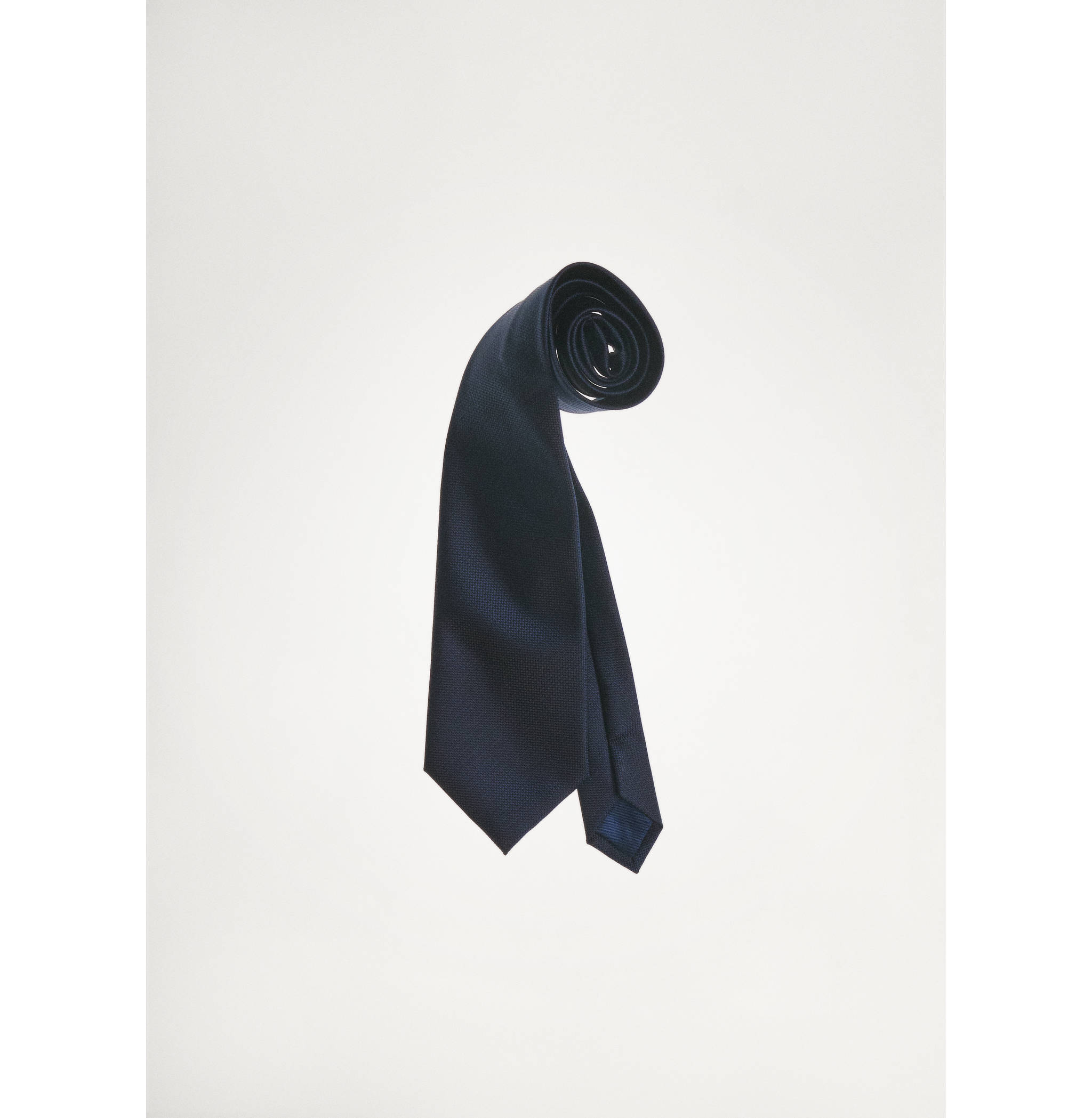 Cravate structurée infroissable - Détail de l'article 9