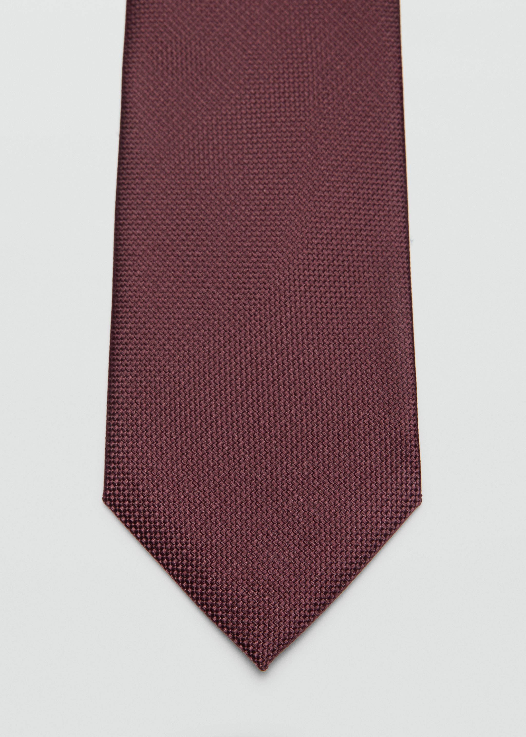 Crease-resistant structured tie - null