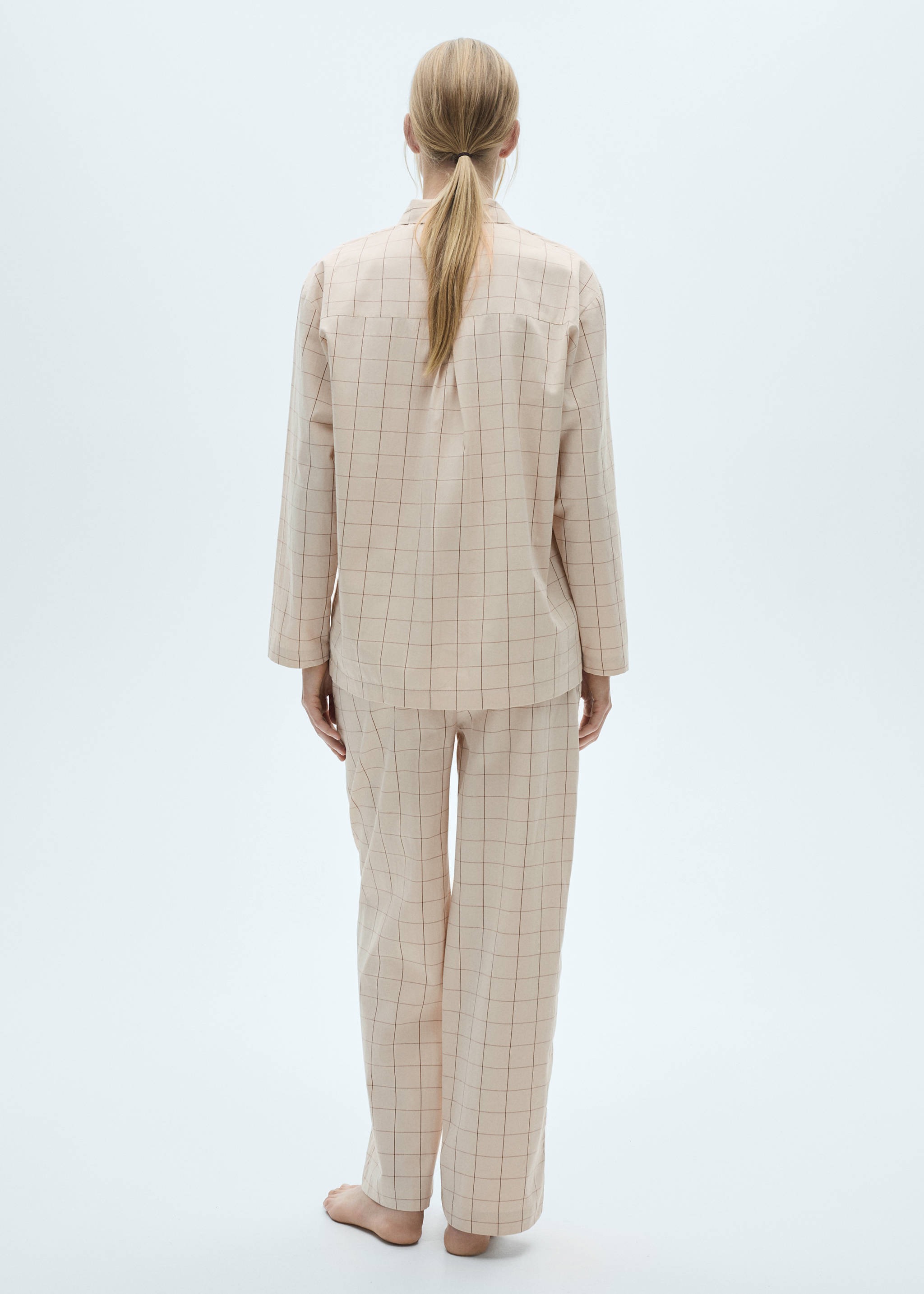 Two-piece check pyjamas - Reverse of the article