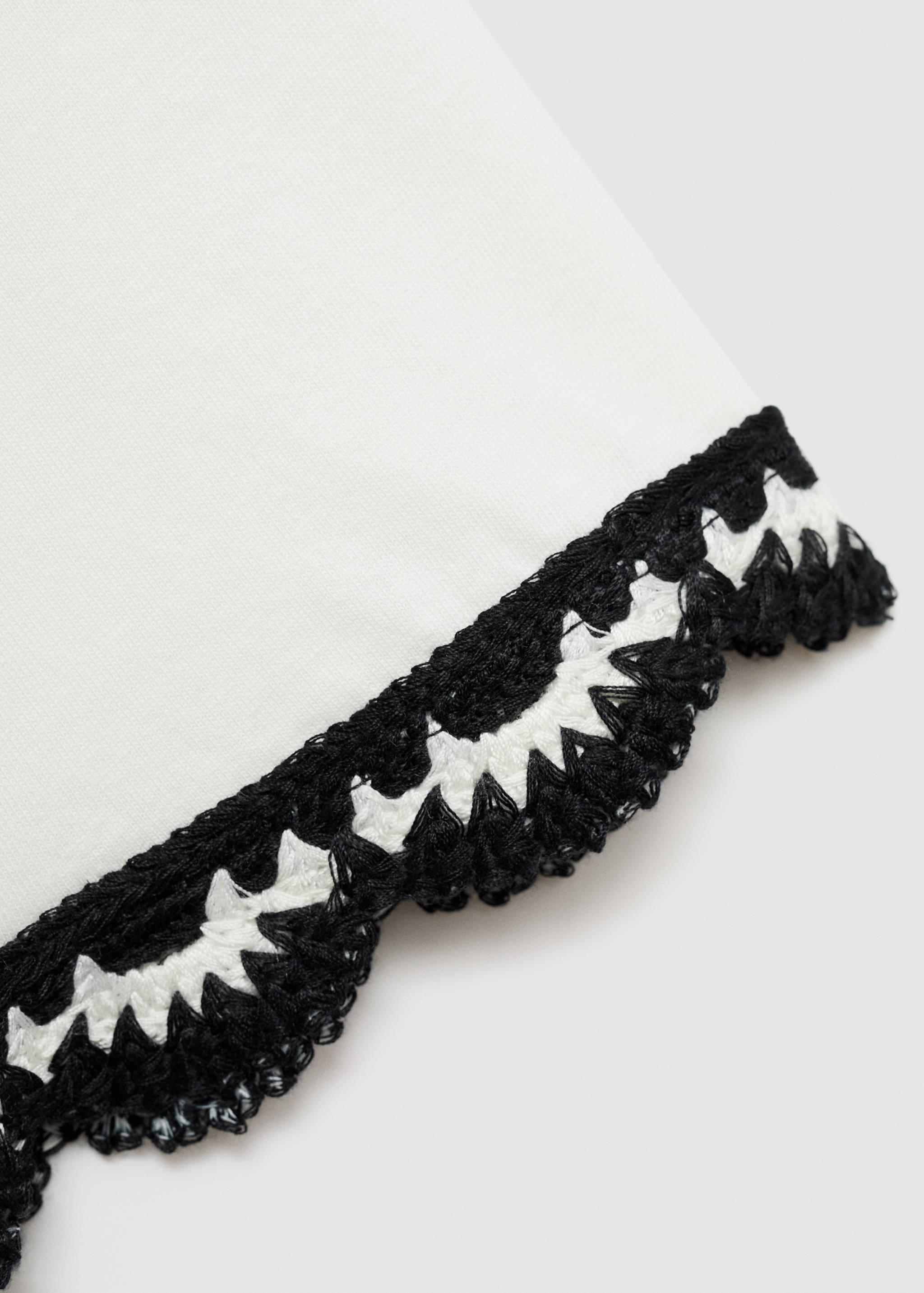 钩针编织细节袖管T恤 - null