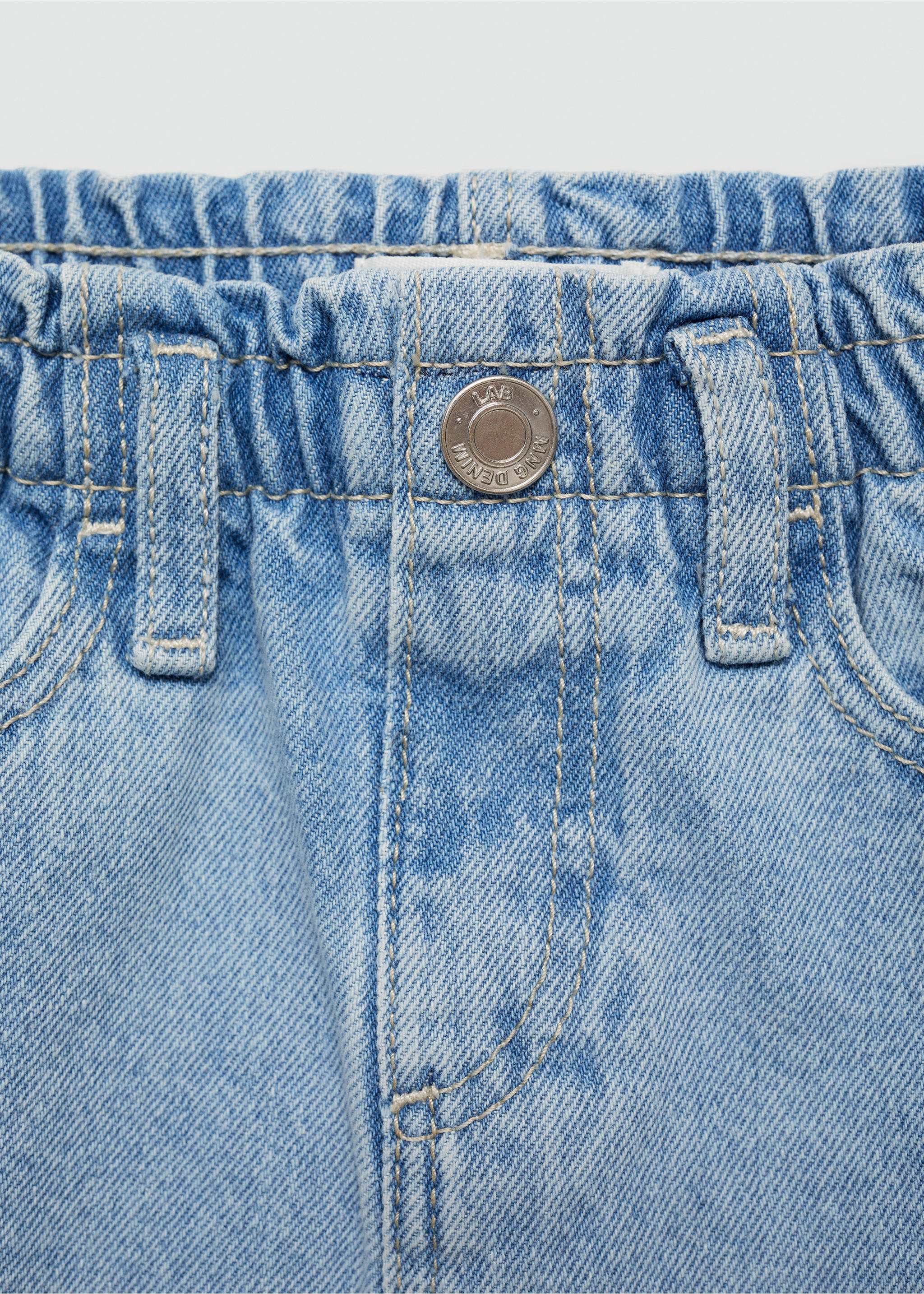 Paperbag denim skirt - Details of the article 8, Light Blue. Ref: 77082004-00.