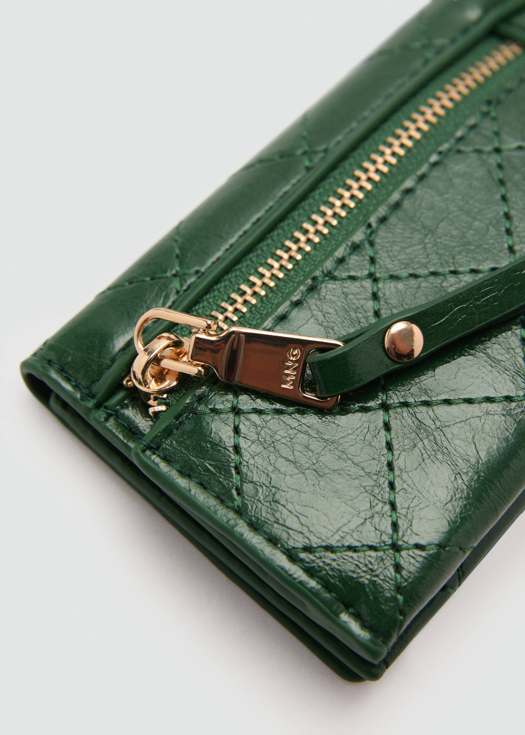 محفظة للعملات المعدنية بطية وخياطة زخرفية - تفاصيل المنتج 1