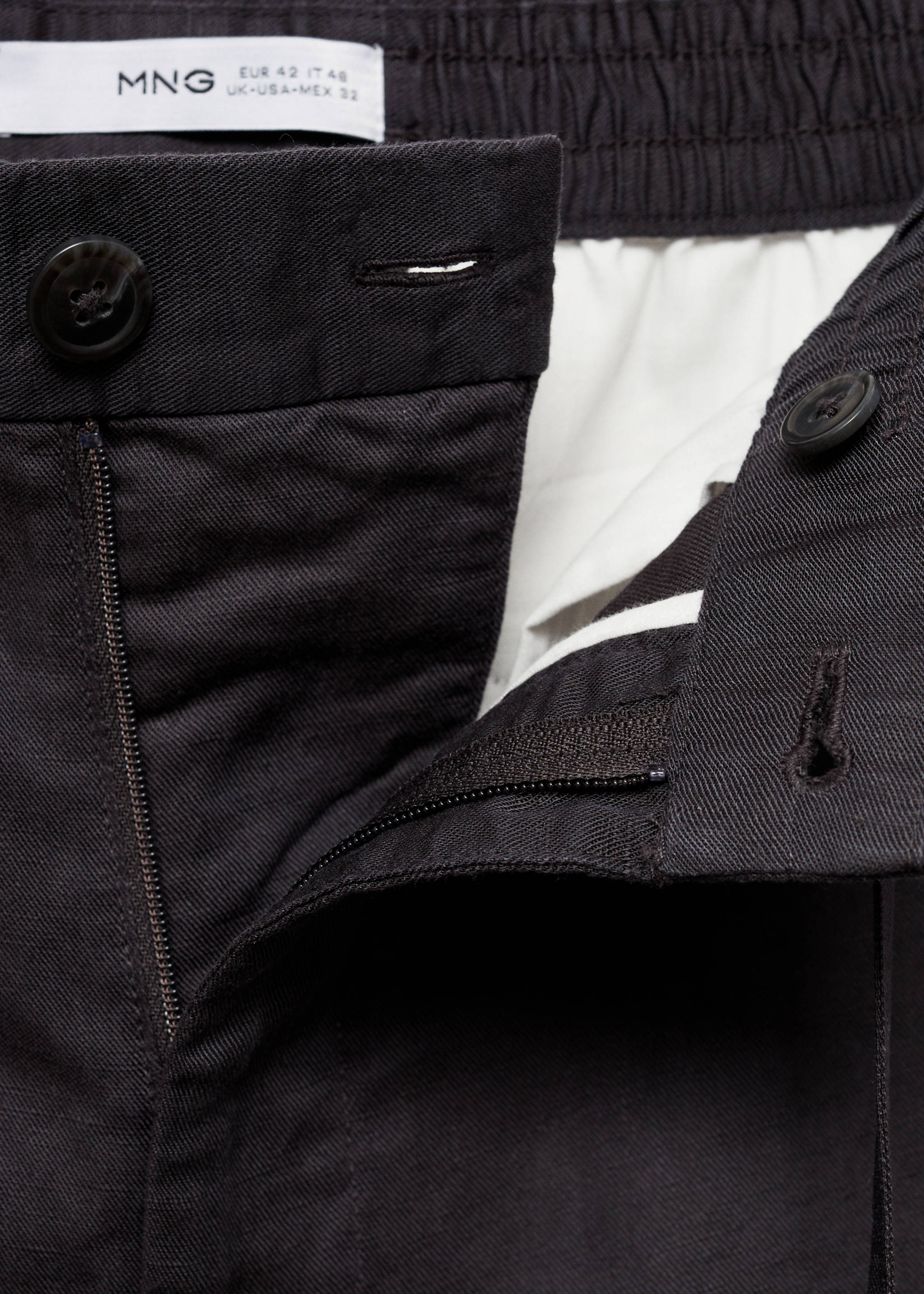 Tencel™ linen shorts with drawstring - Details of the article 8