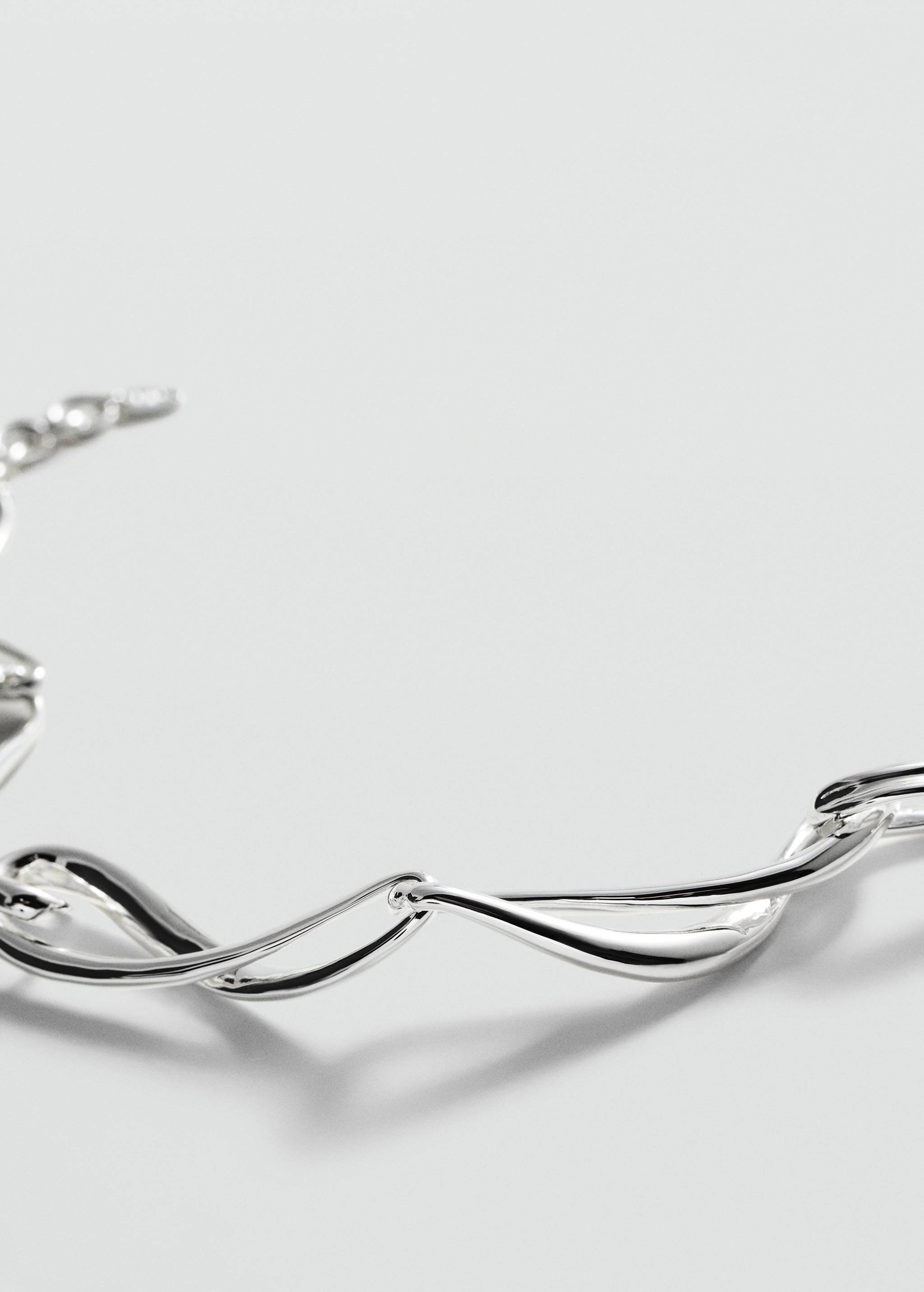 비대칭 링크 네크리스 - 중간 평면도