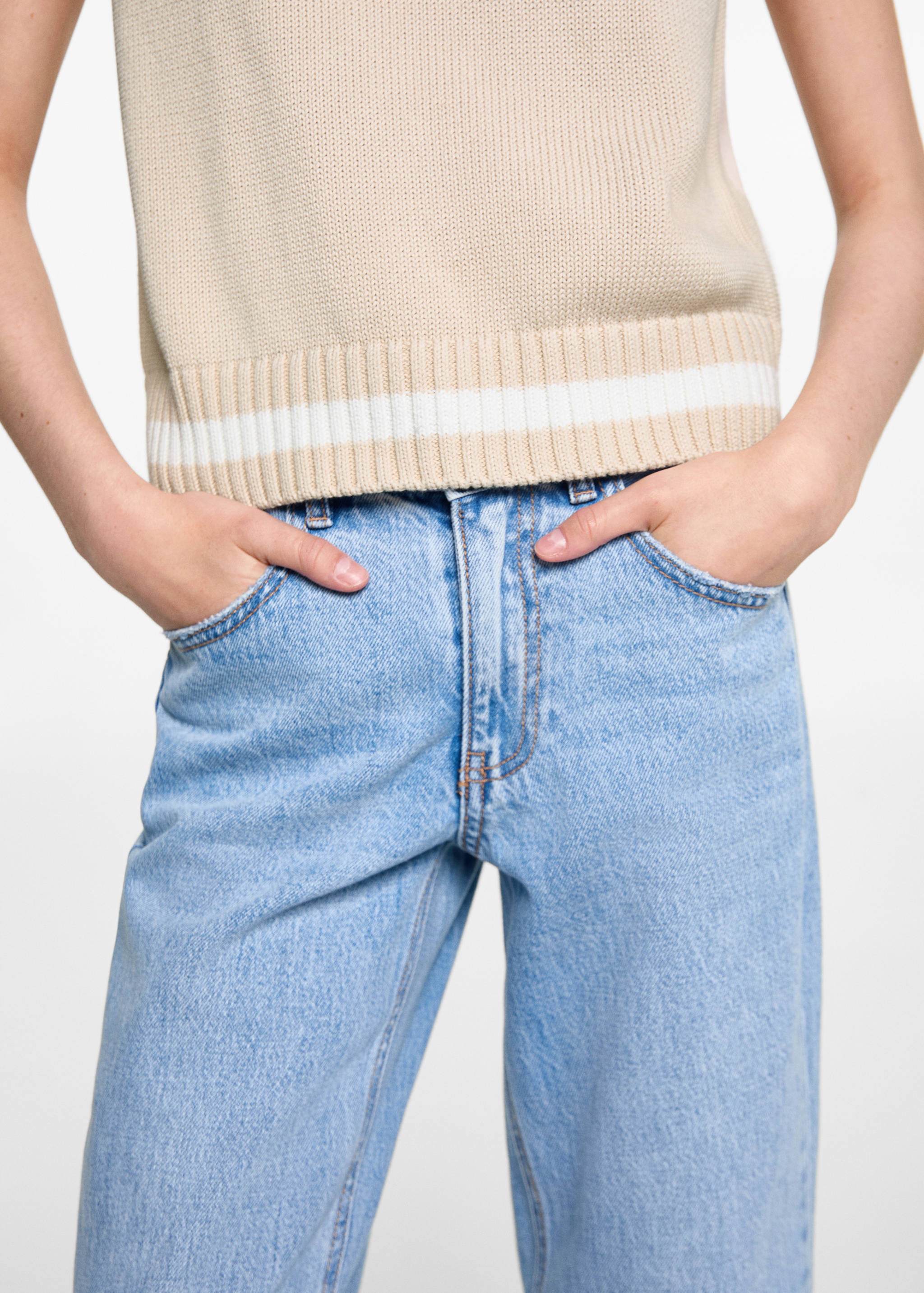 Striped knitted gilet - Details of the article 6