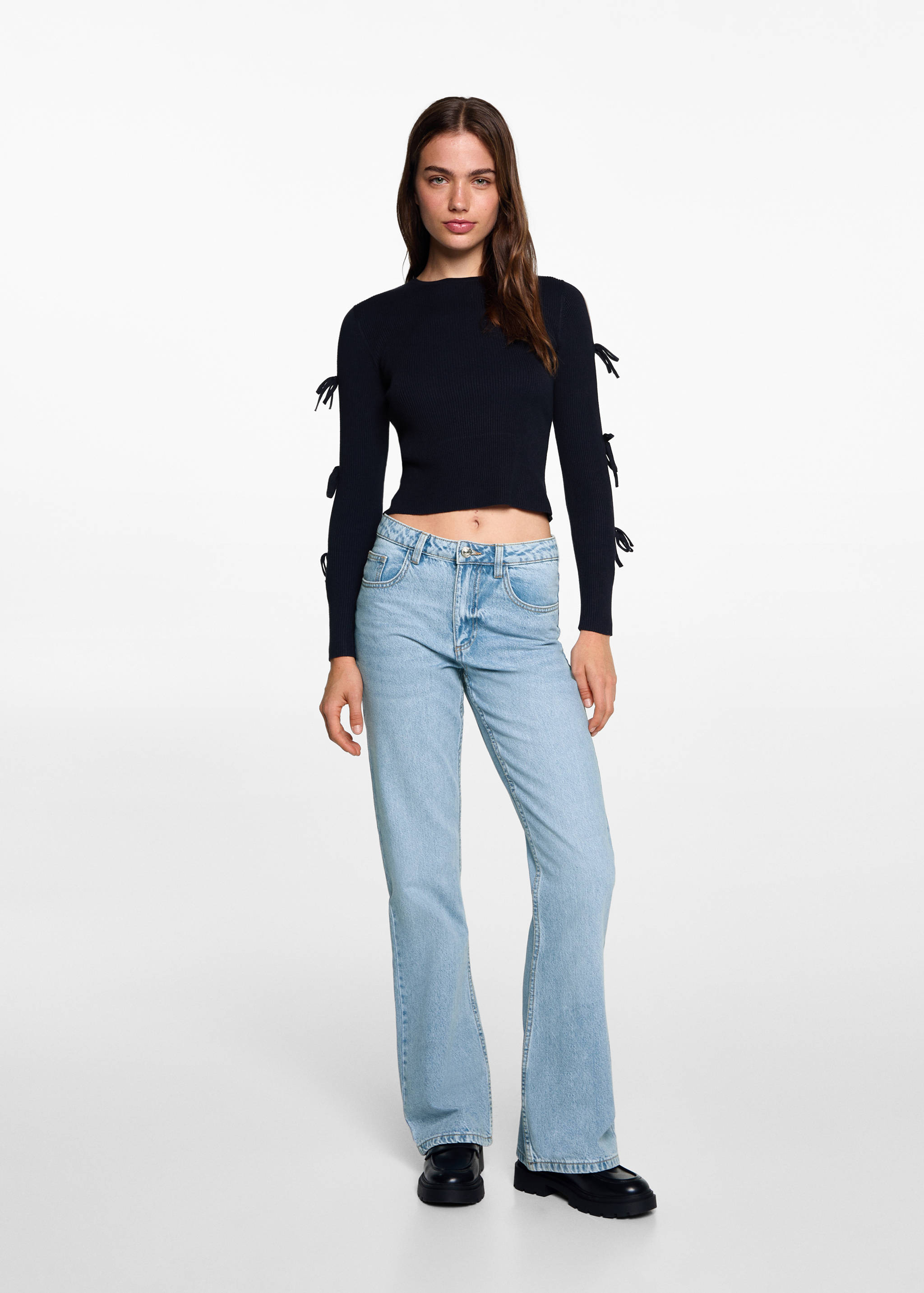 Jeans terminación flare - Plano general