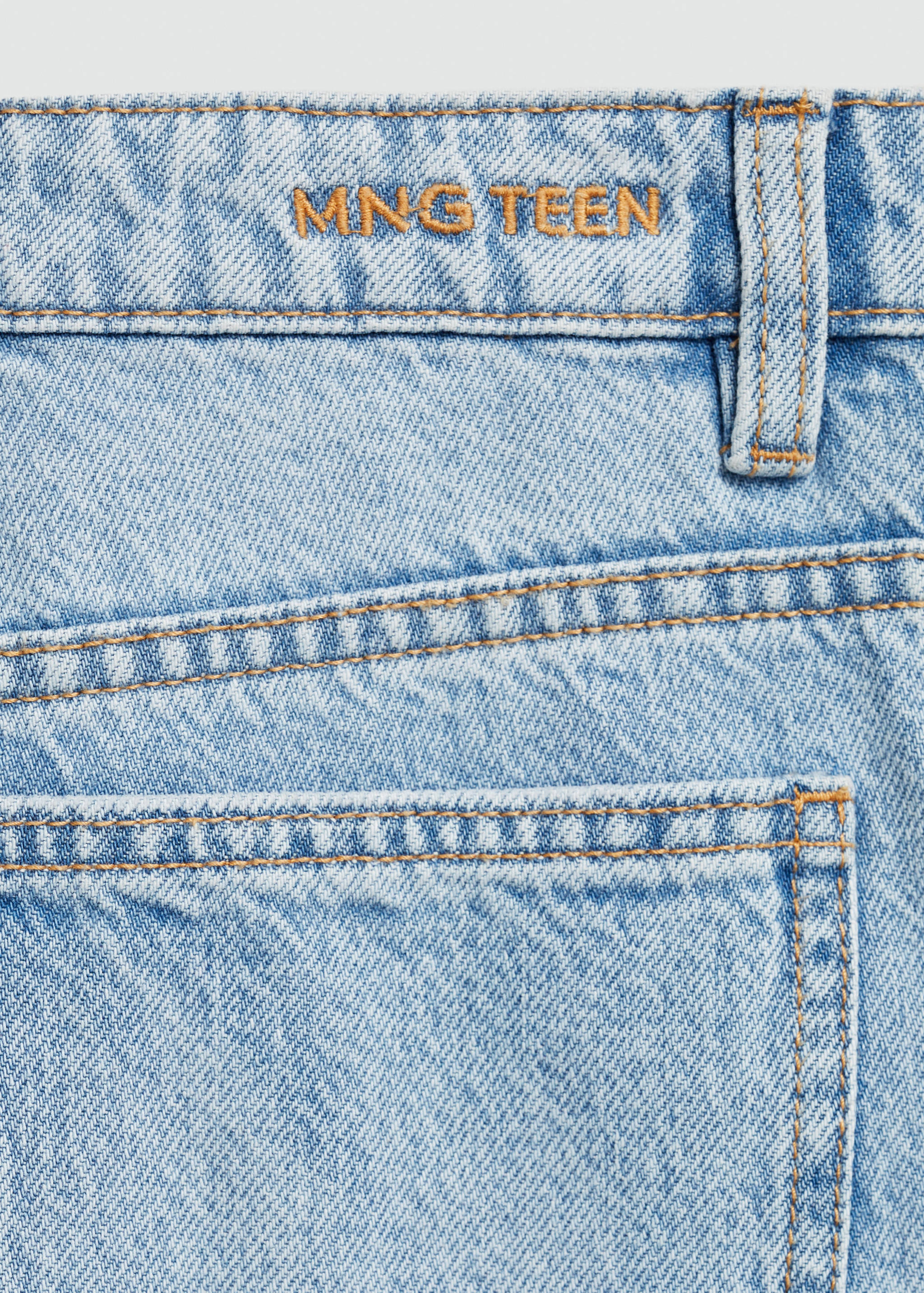 Jeans terminación flare - Detalle del artículo 0