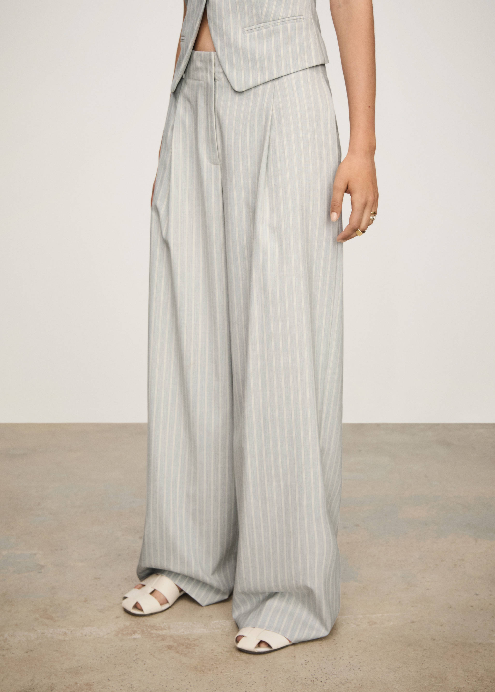Wide leg striped trousers - Medium plane