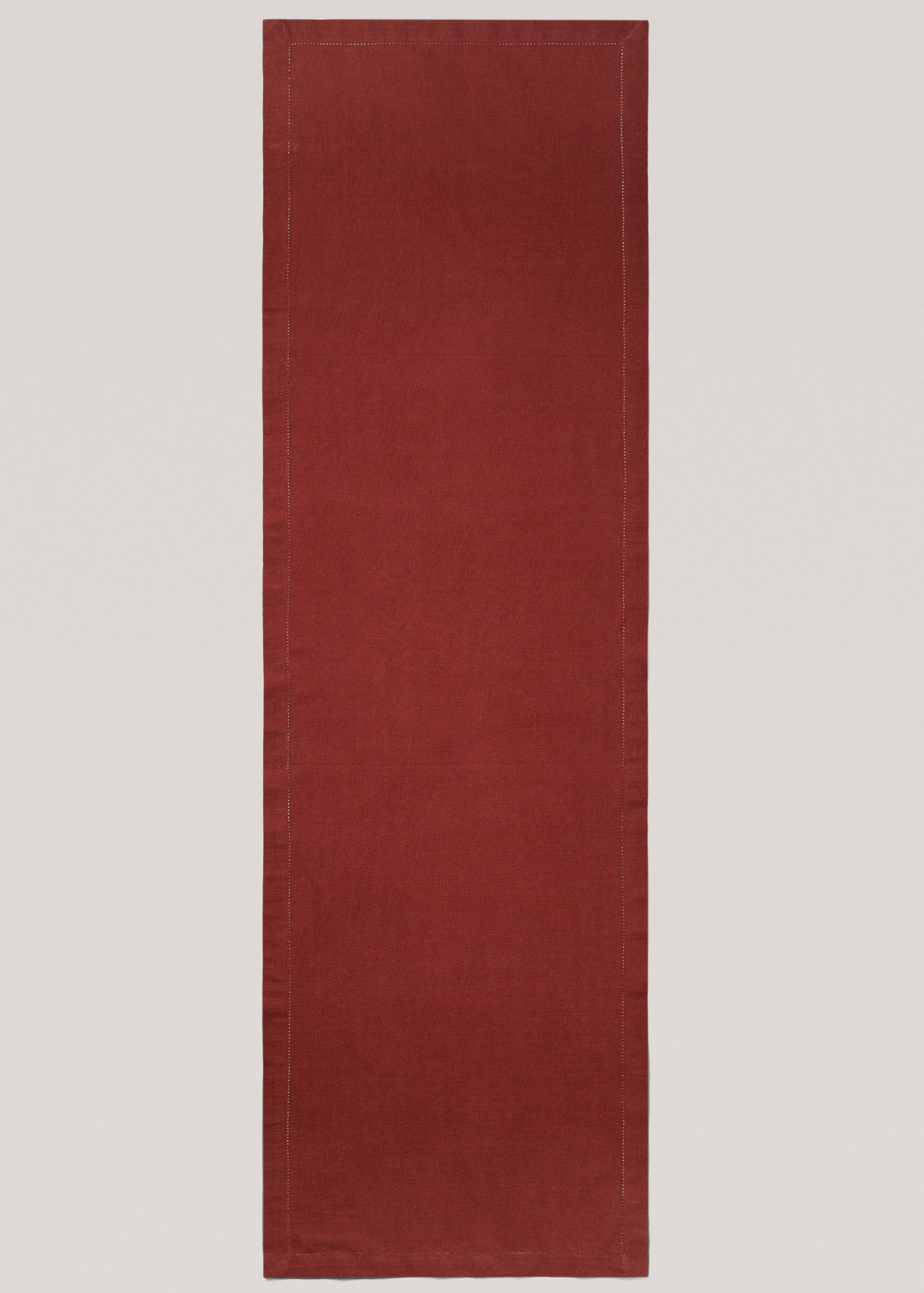 Hemstitch embroidered table runner - Details of the article 2