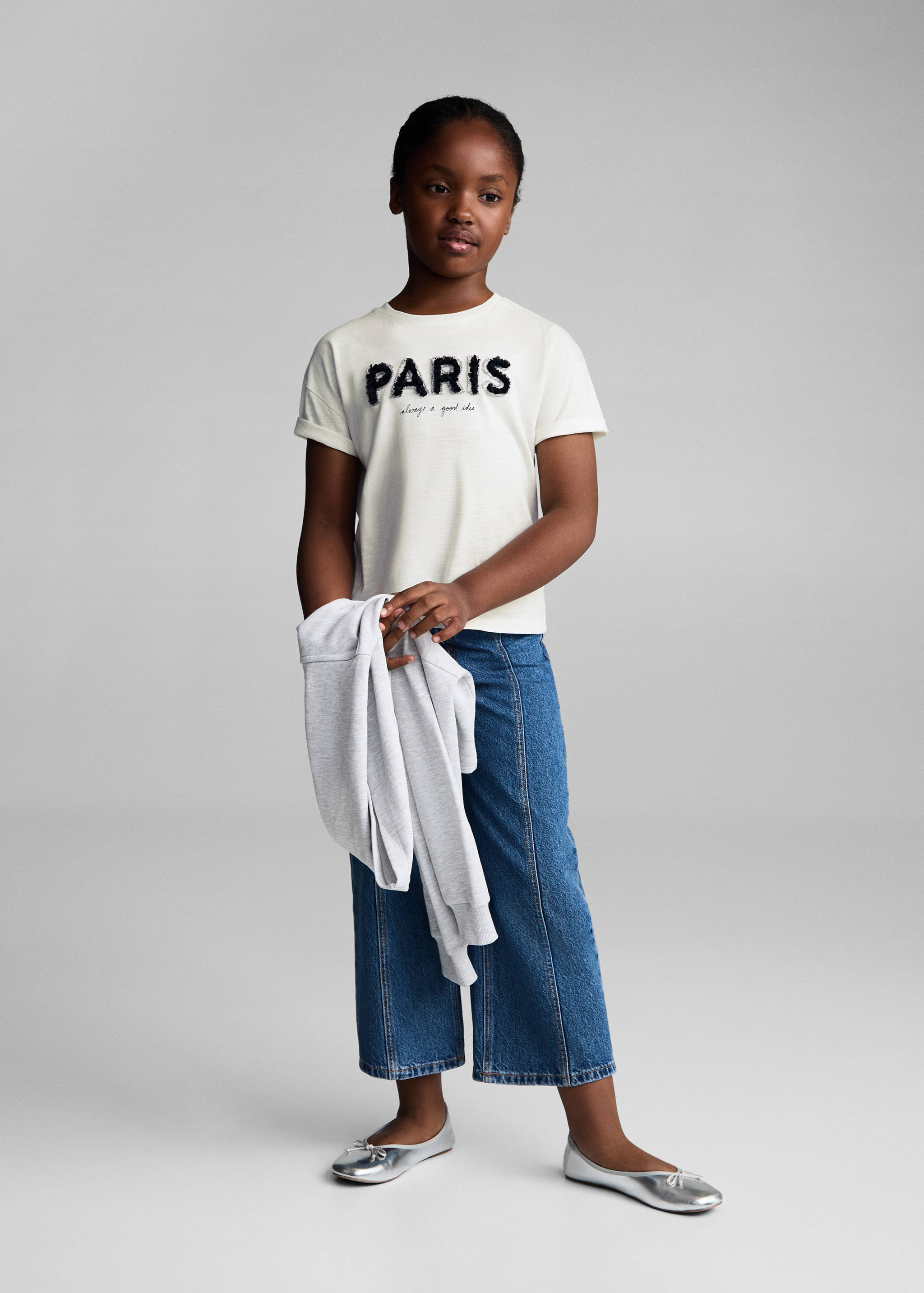 Bedrucktes Shirt mit Perlen - Allgemeine Ansicht