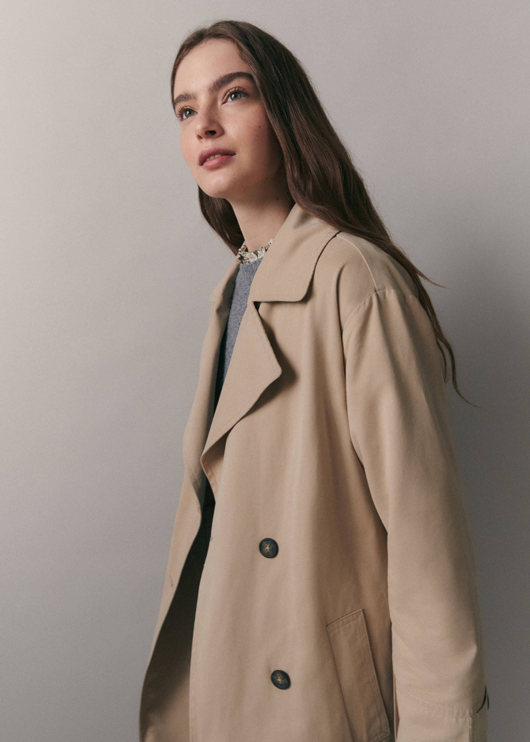 Classic trench coat with belt - Details of the article 6