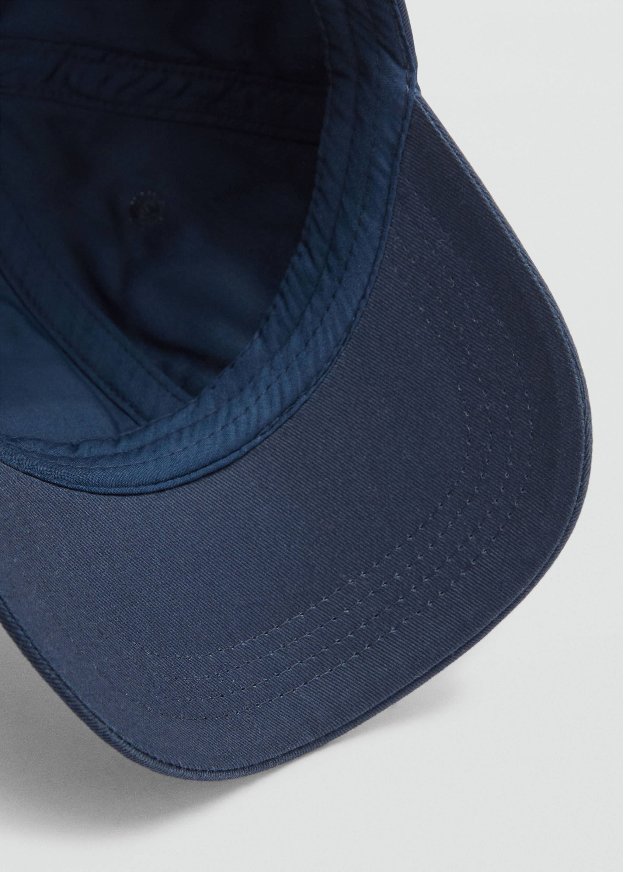Cotton visor cap - Details of the article 2