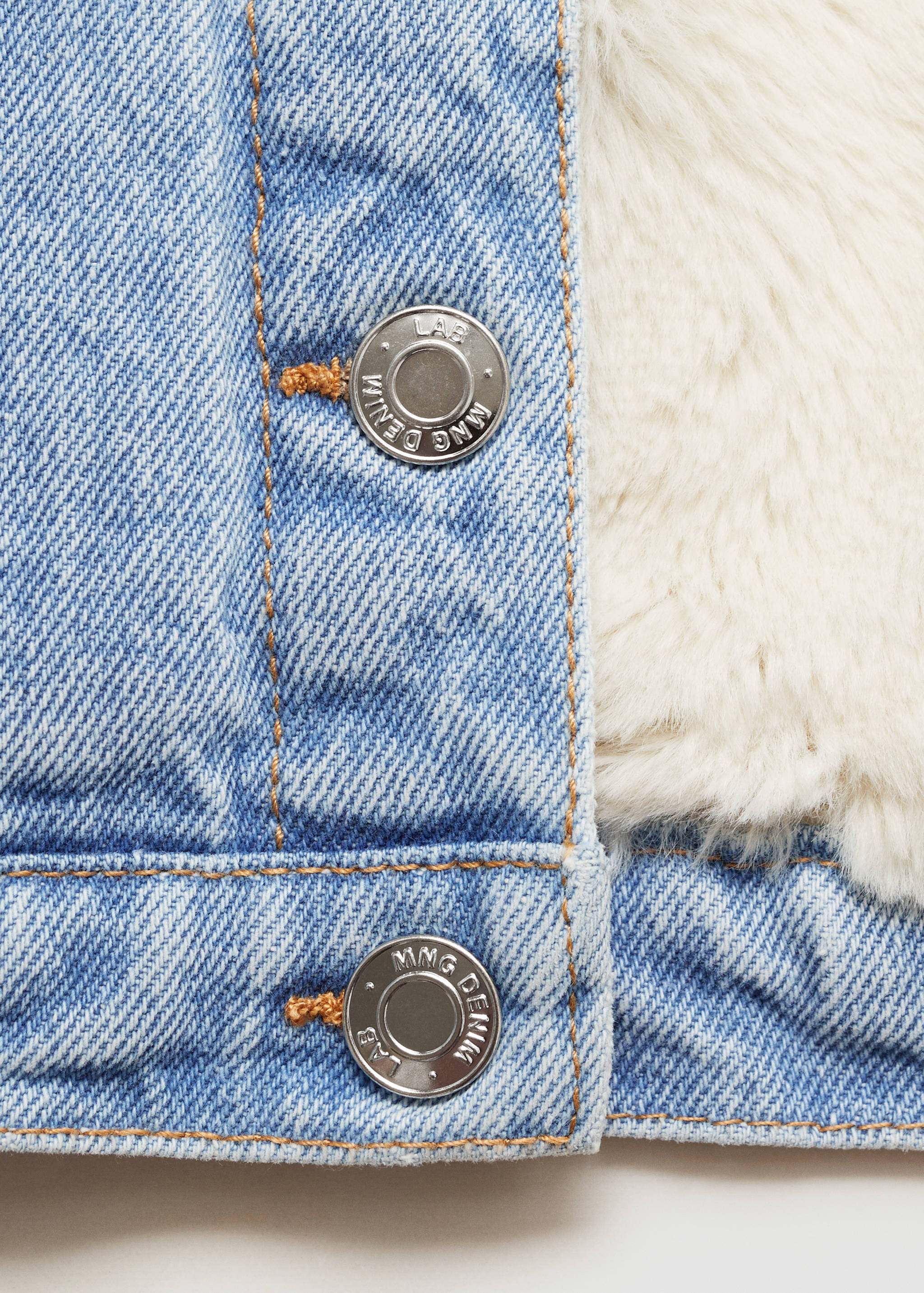 Fur-effect inner jacket - Details of the article 0