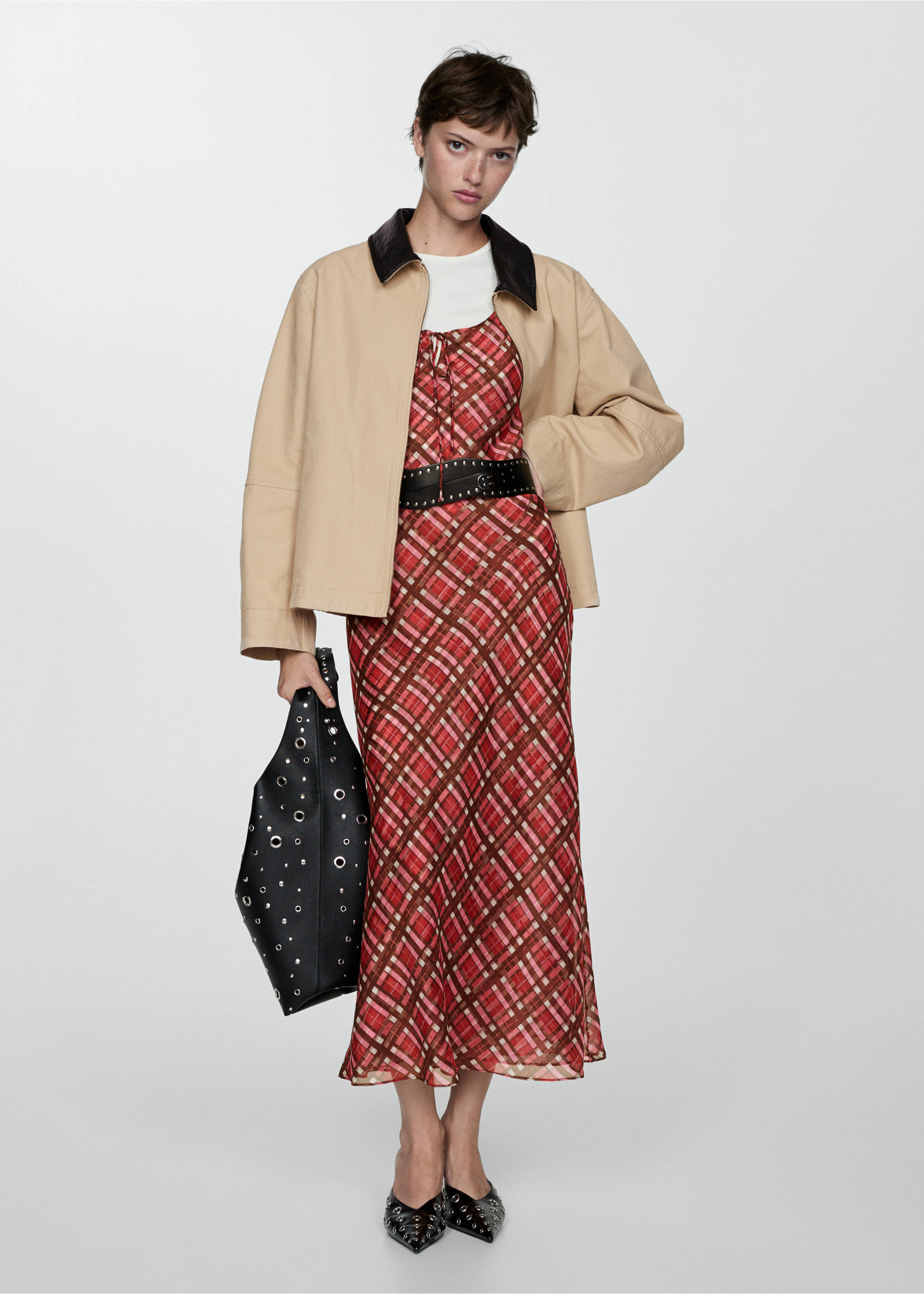 Parka with contrasting collar - General plane, Ecru. Ref: 77084013-00.