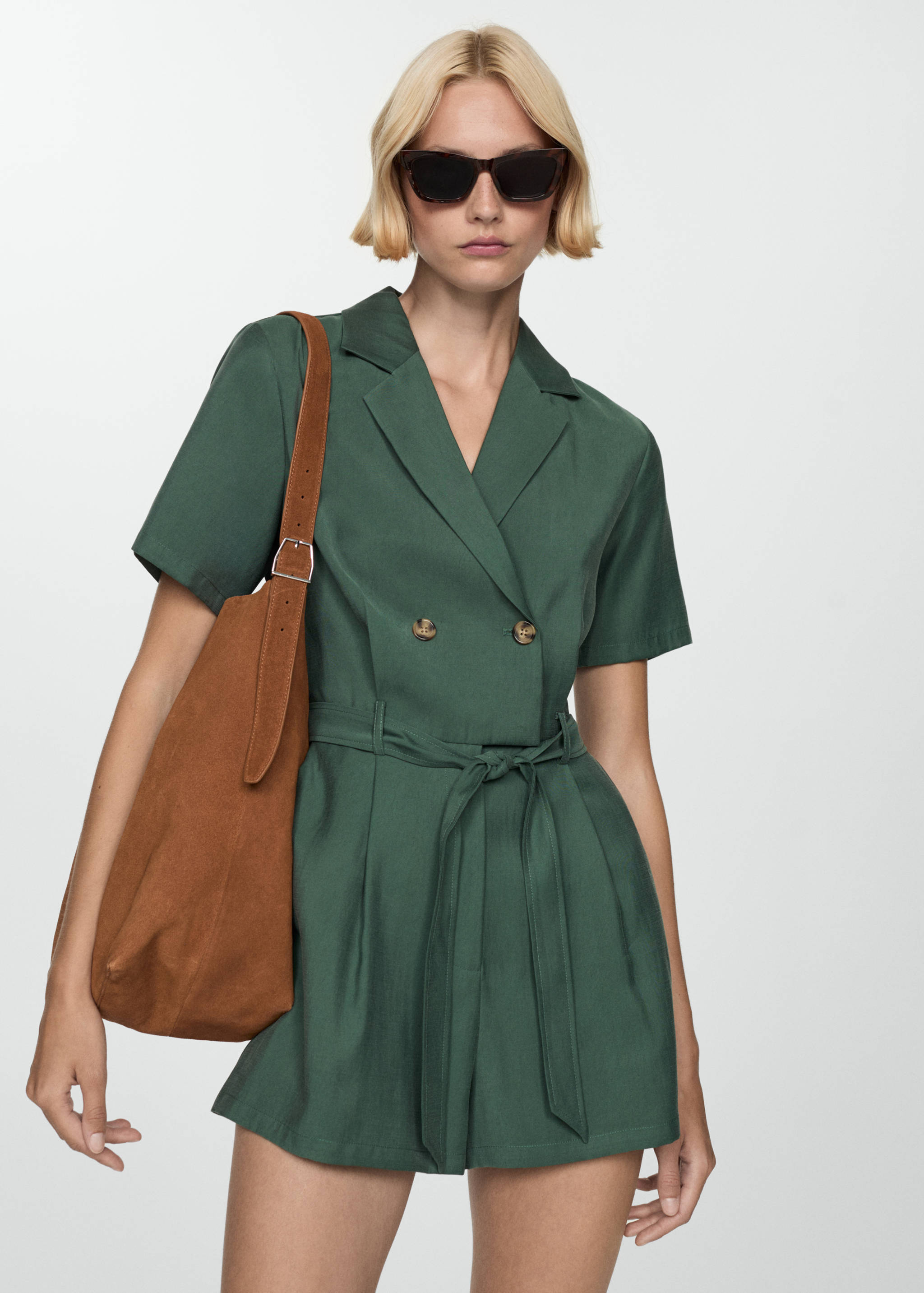 Combi-short boutons écaille - Plan moyen