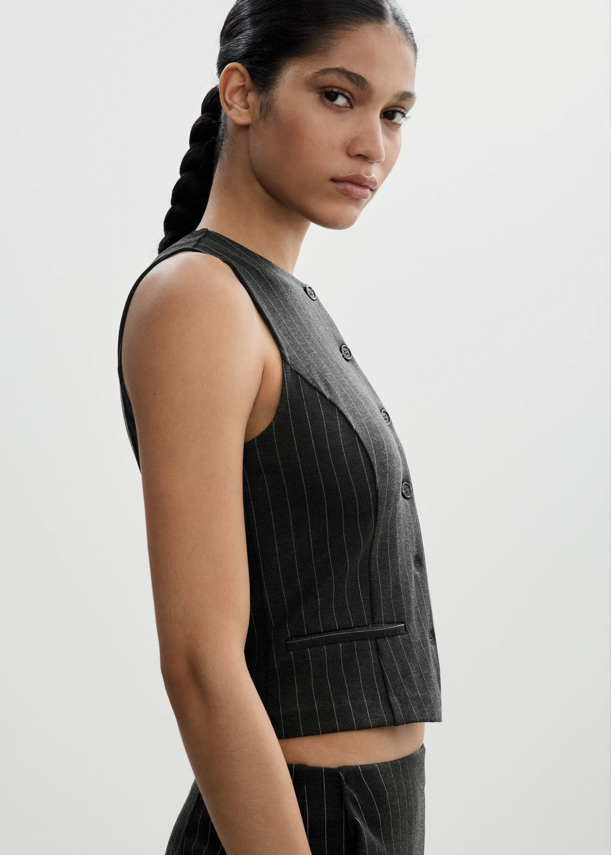 Roma knitted gilet - Details of the article 1