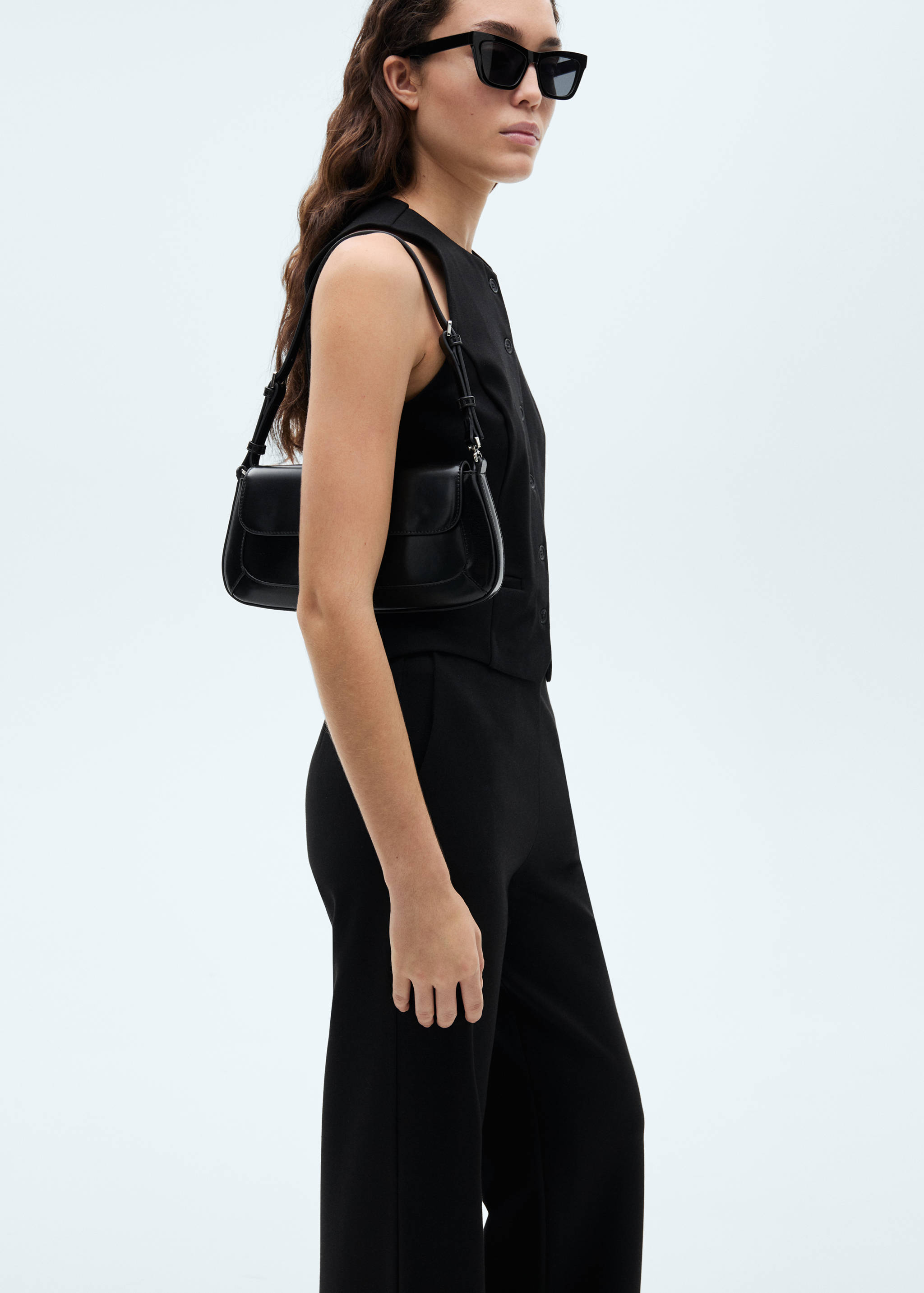 Roma knitted gilet - Details of the article 1