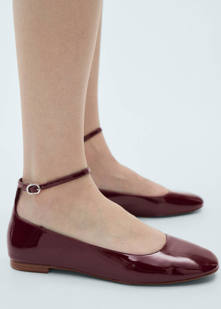 Patent leather-effect ballet flats — Burgundy