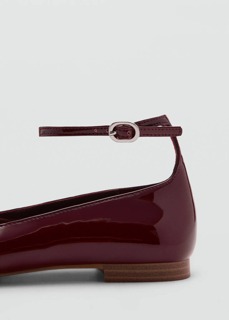 Patent leather-effect ballet flats — Burgundy