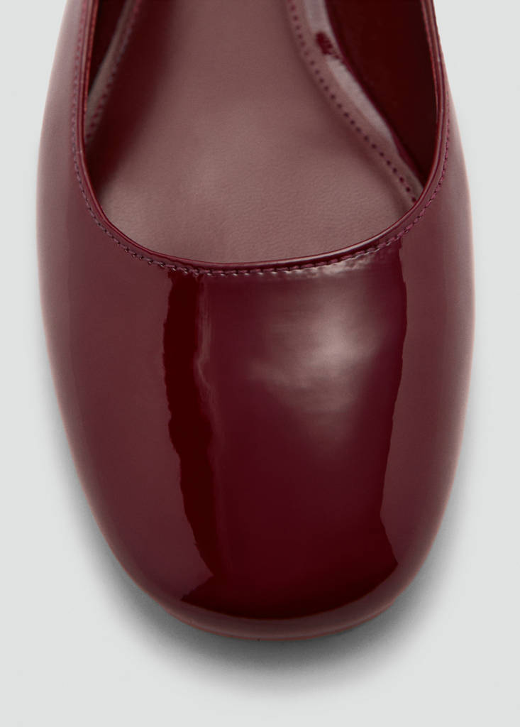 Patent leather-effect ballet flats — Burgundy