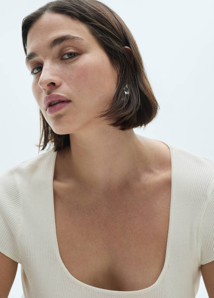 Fine ribbed knit top — Off White