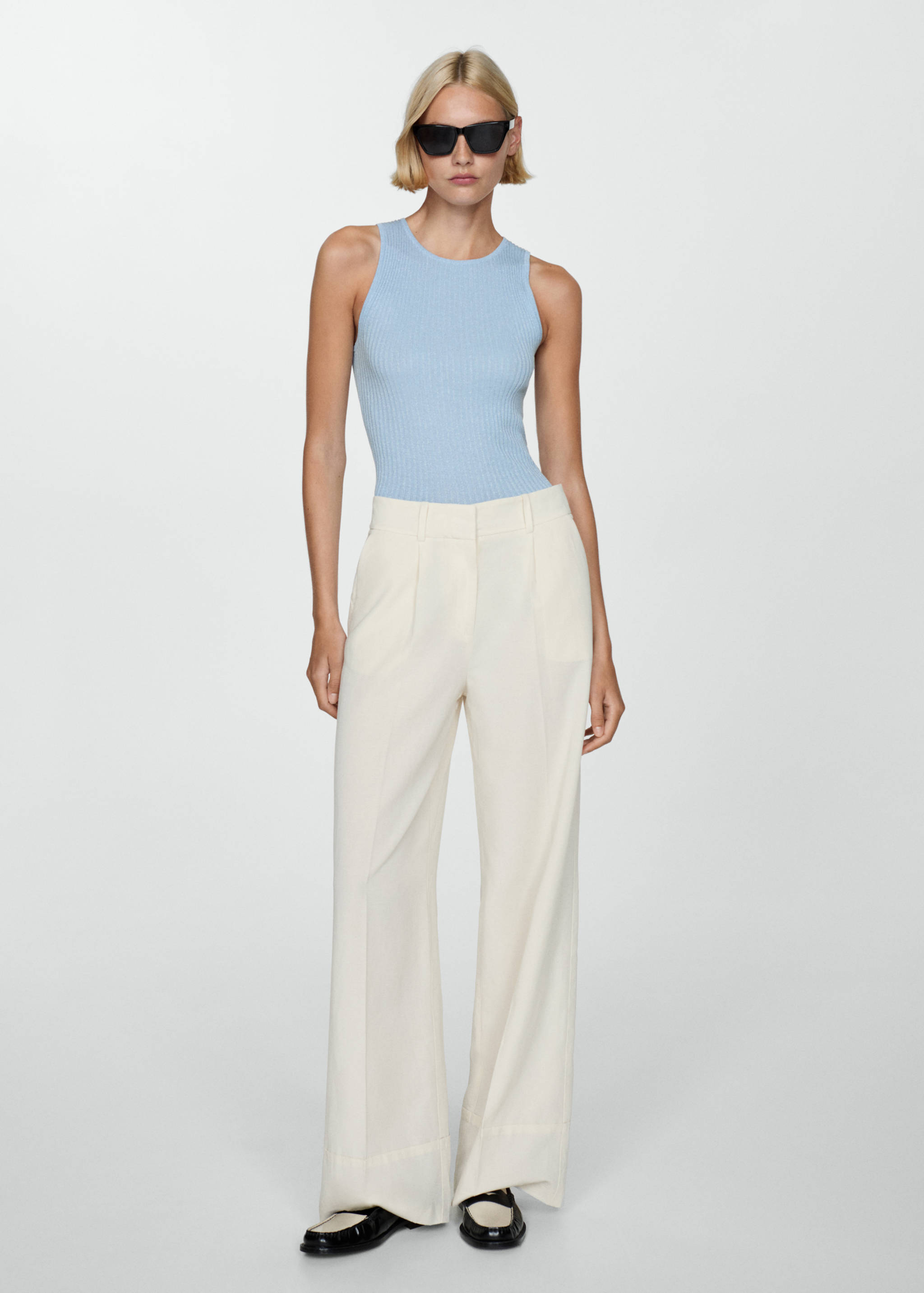 Ribbed knit top - General plane