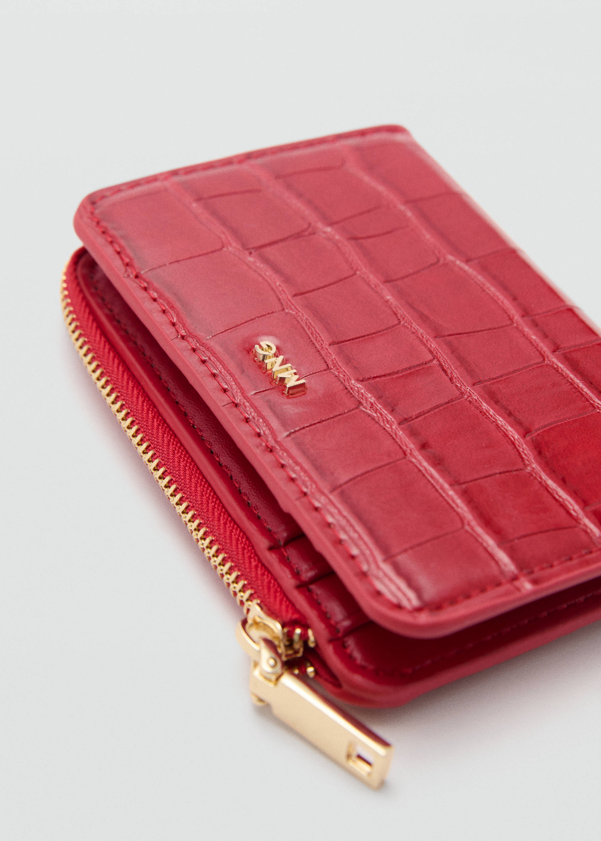 Crocodile-effect wallet - Details of the article 2