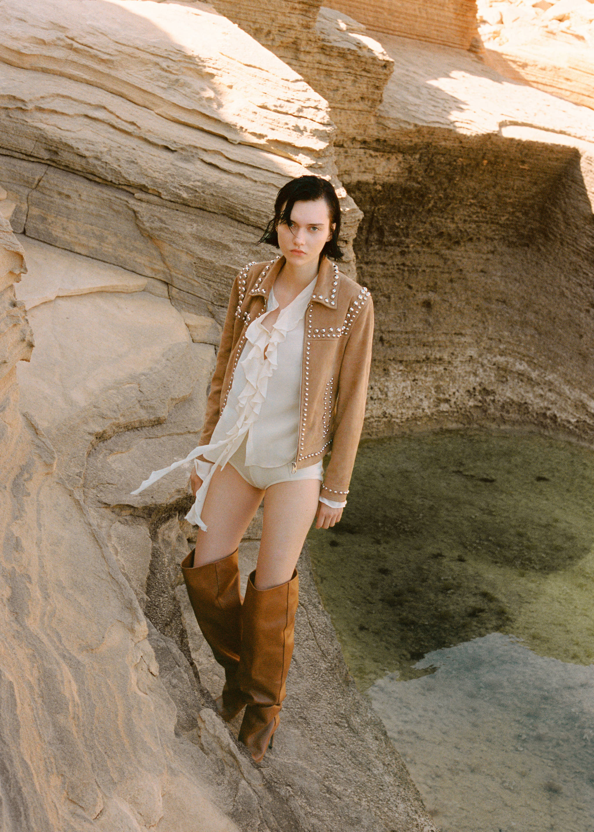 Studded leather jacket - Details of the article 7