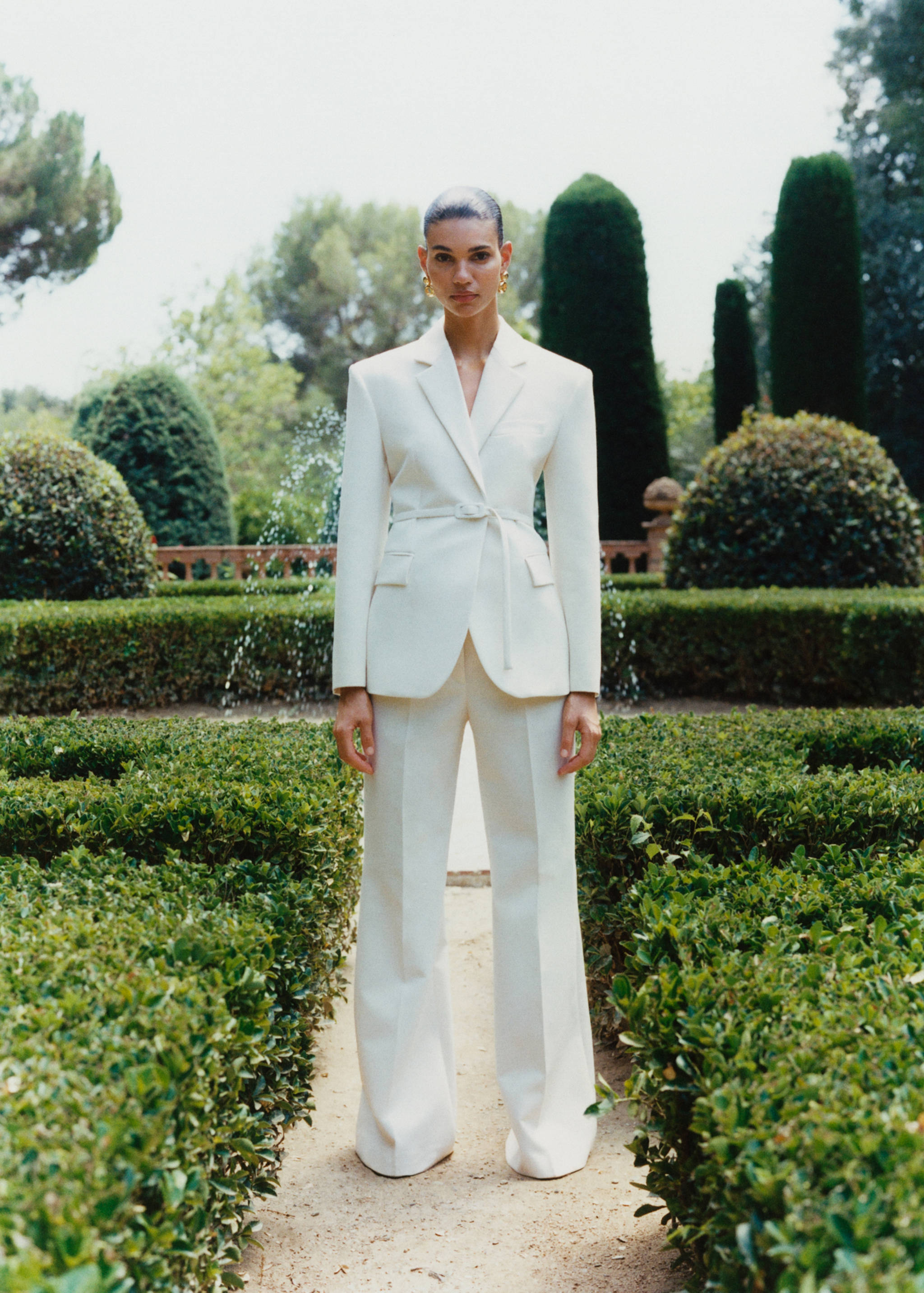Flared suit trousers - Details of the article 7