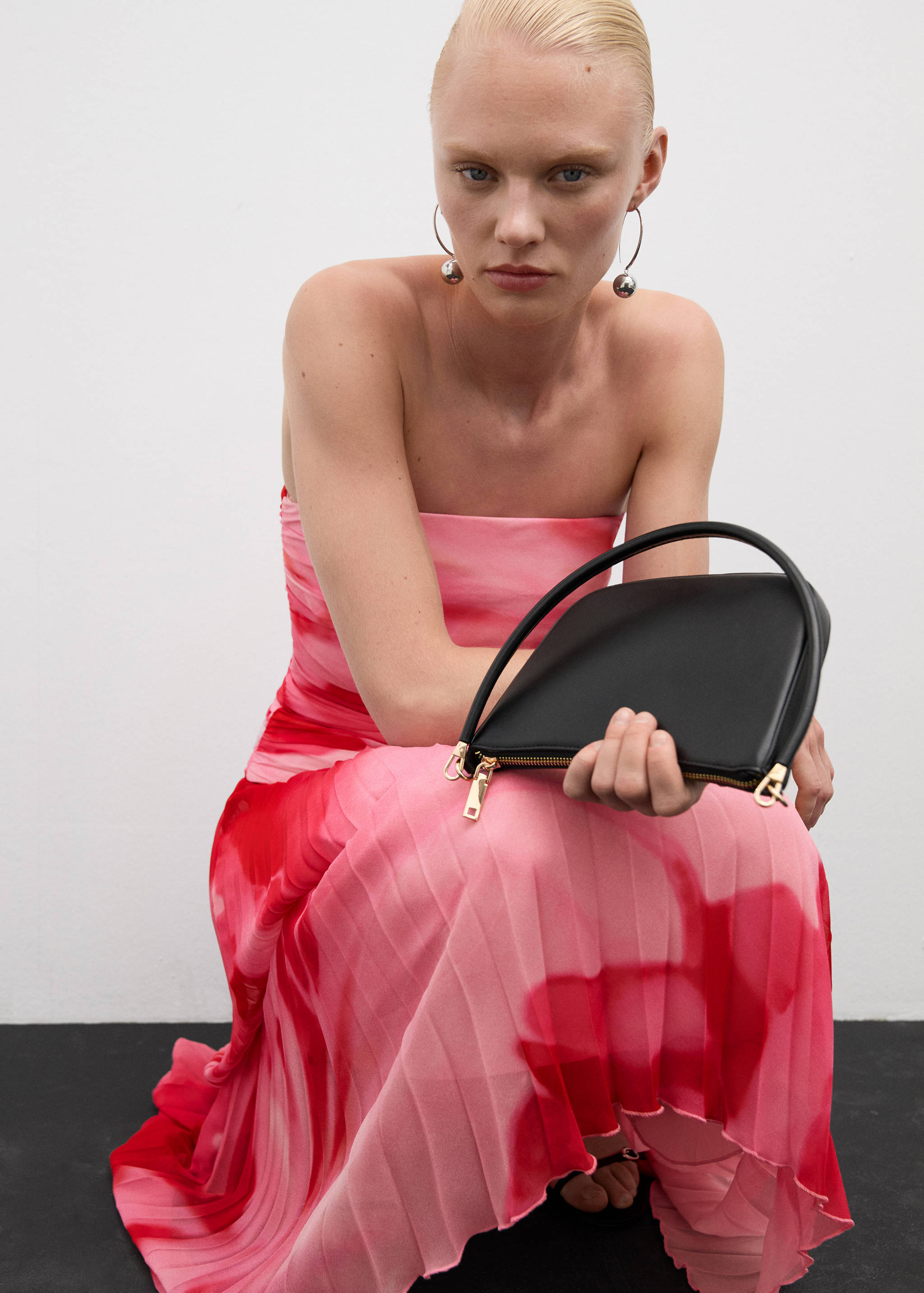 Printed pleated skirt - Details of the article 2