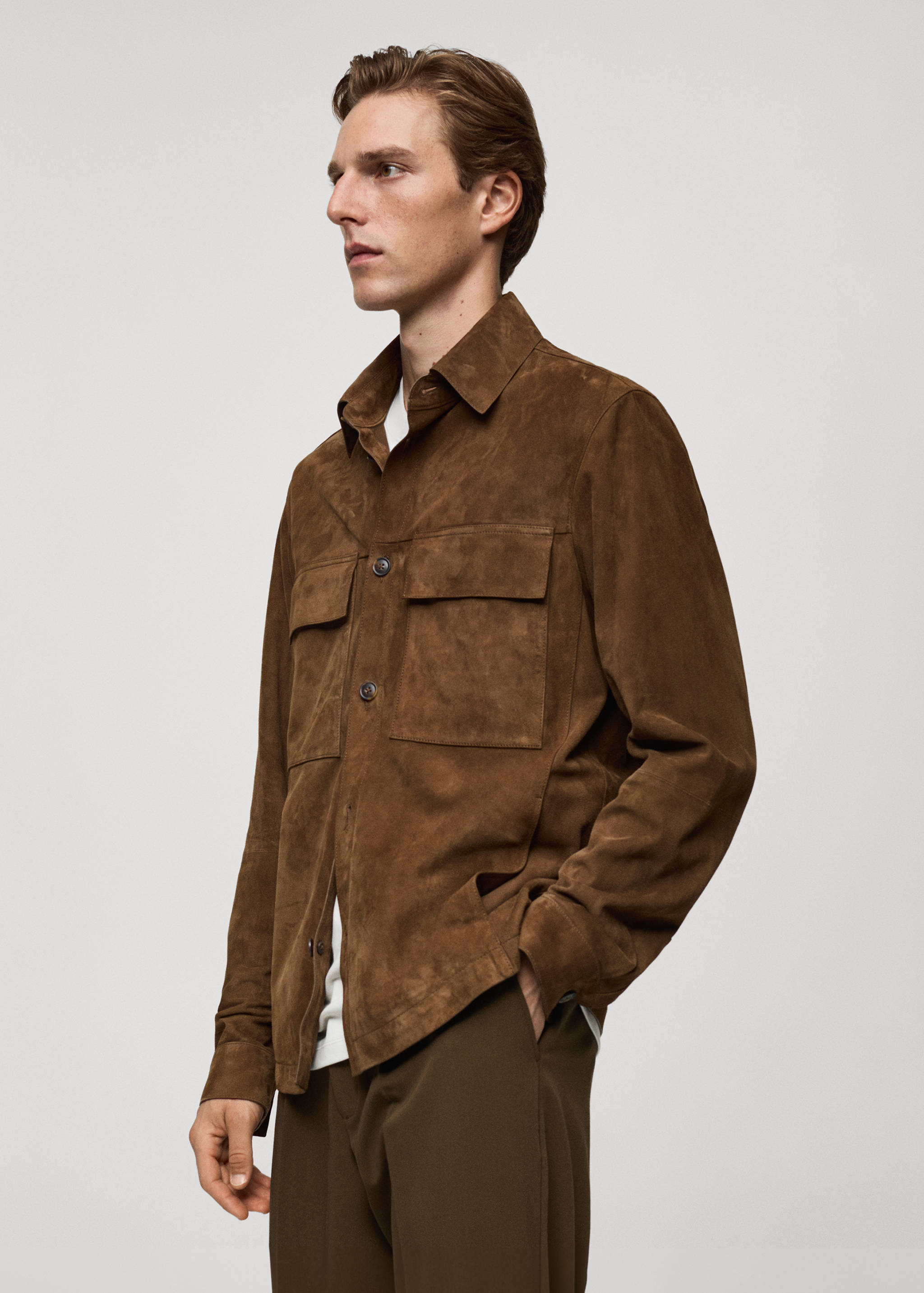 100% suede overshirt with pockets - Details of the article 2
