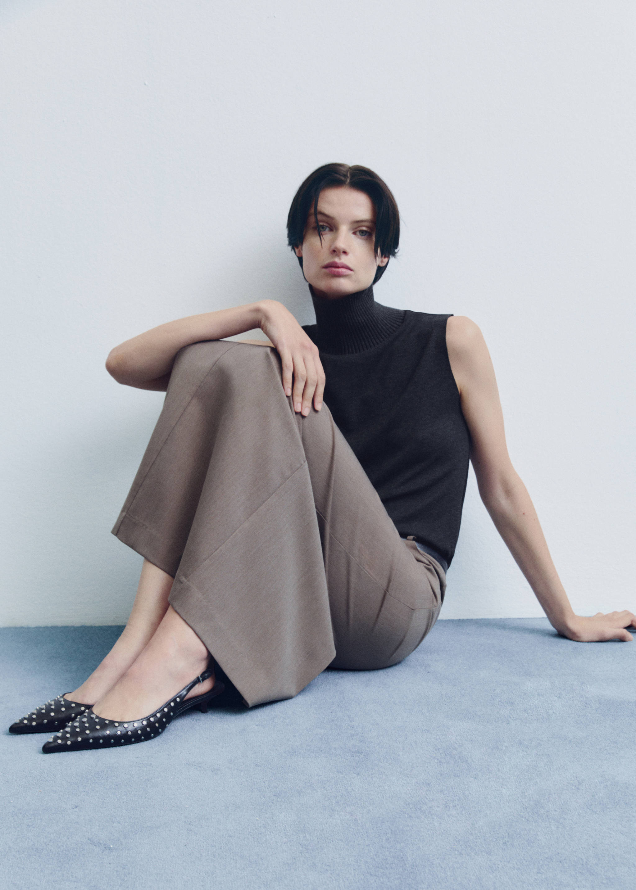 Studded slingback shoes - General plane