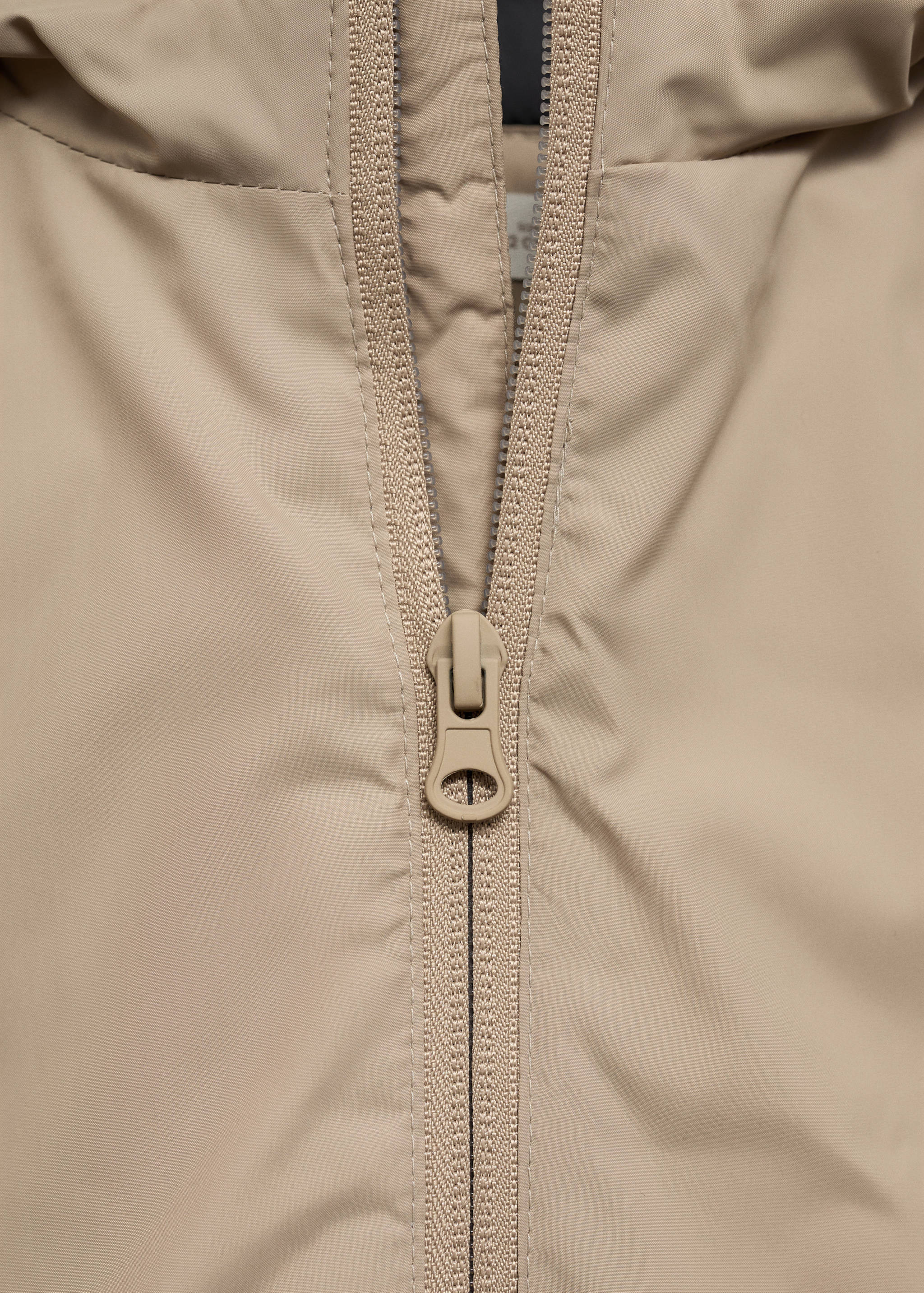 Water-repellent hood puffer coat - Details of the article 8