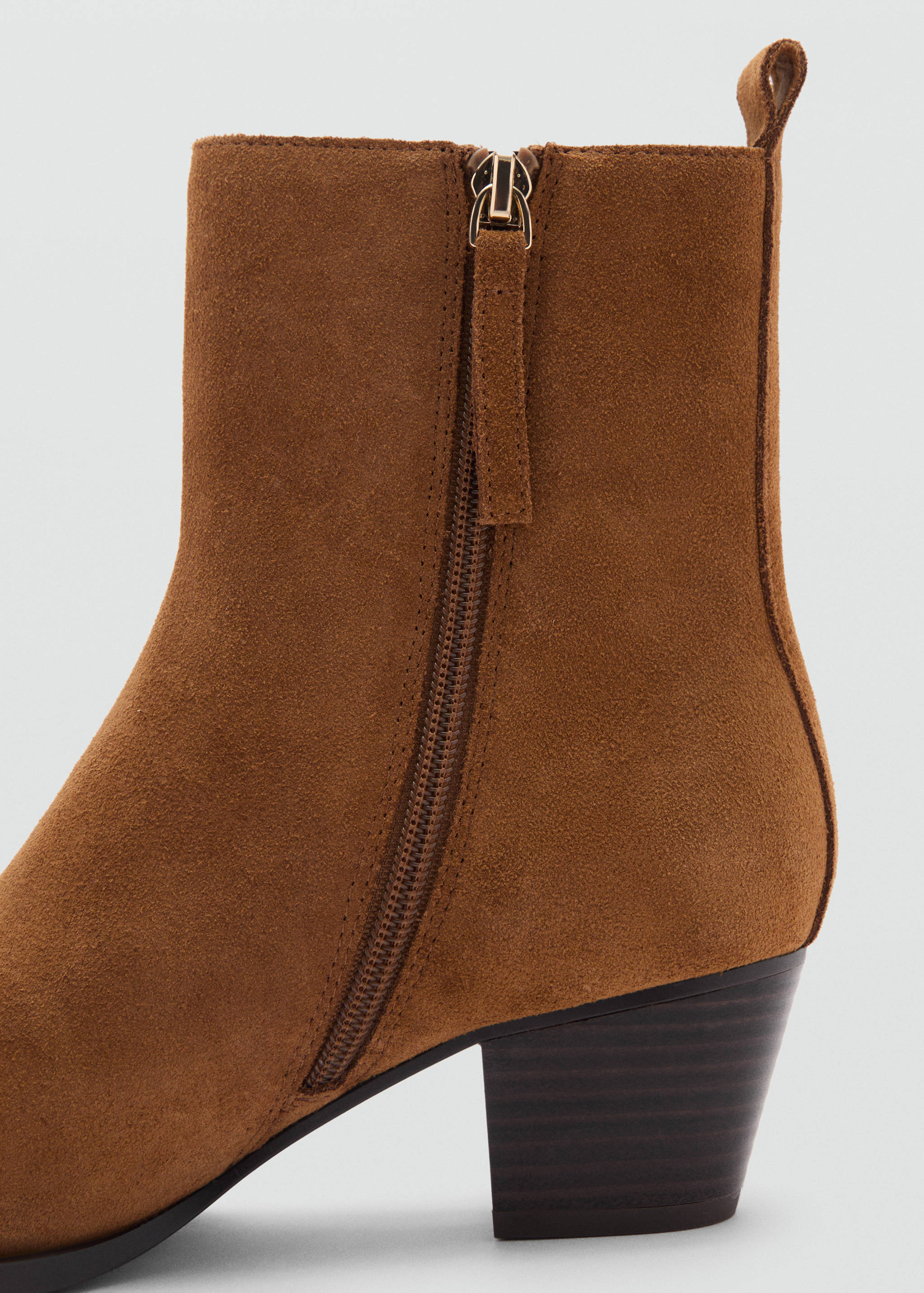 Heel suede ankle boot - Details of the article 1