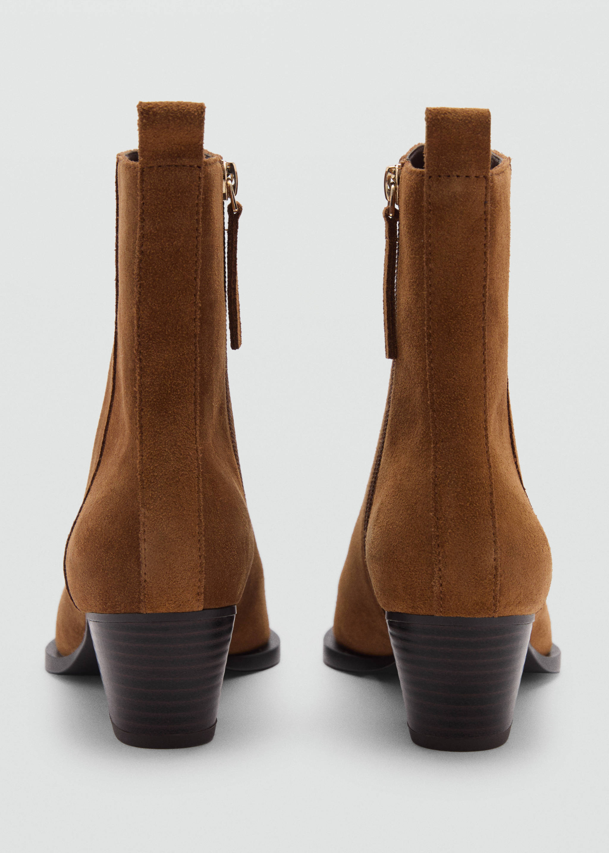 Heel suede ankle boot - Details of the article 2