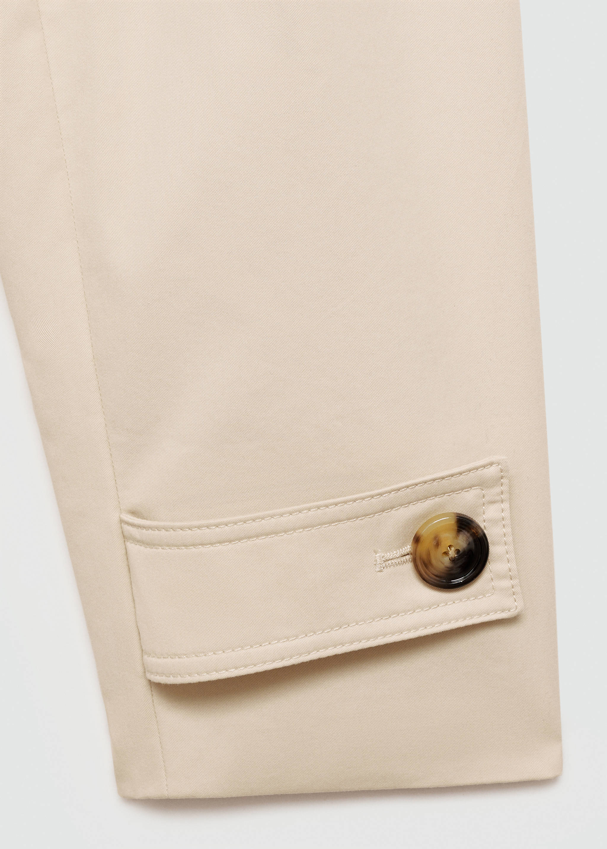 Long double-breasted trench coat - Details of the article 0