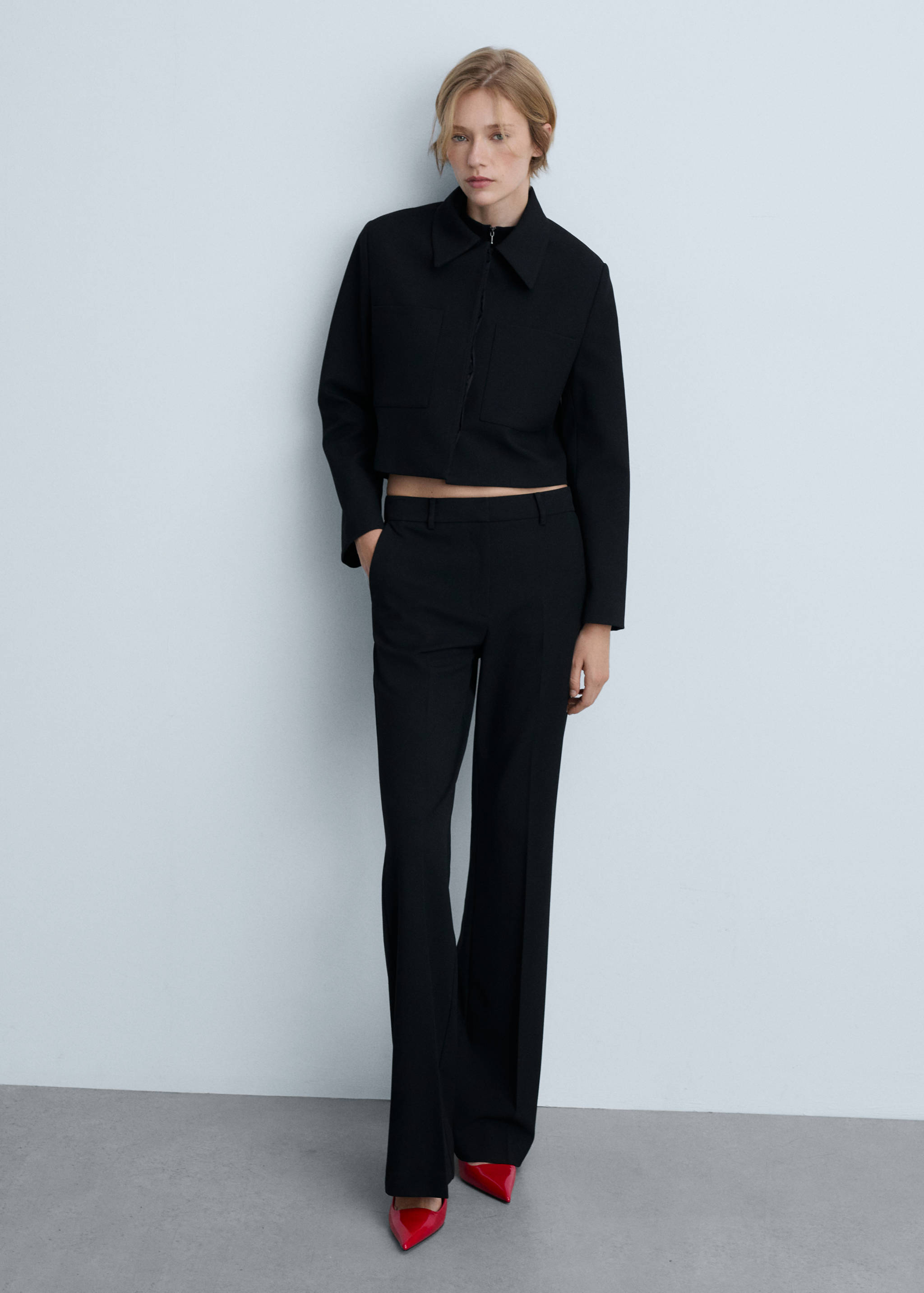 High-waist flared trousers - General plane