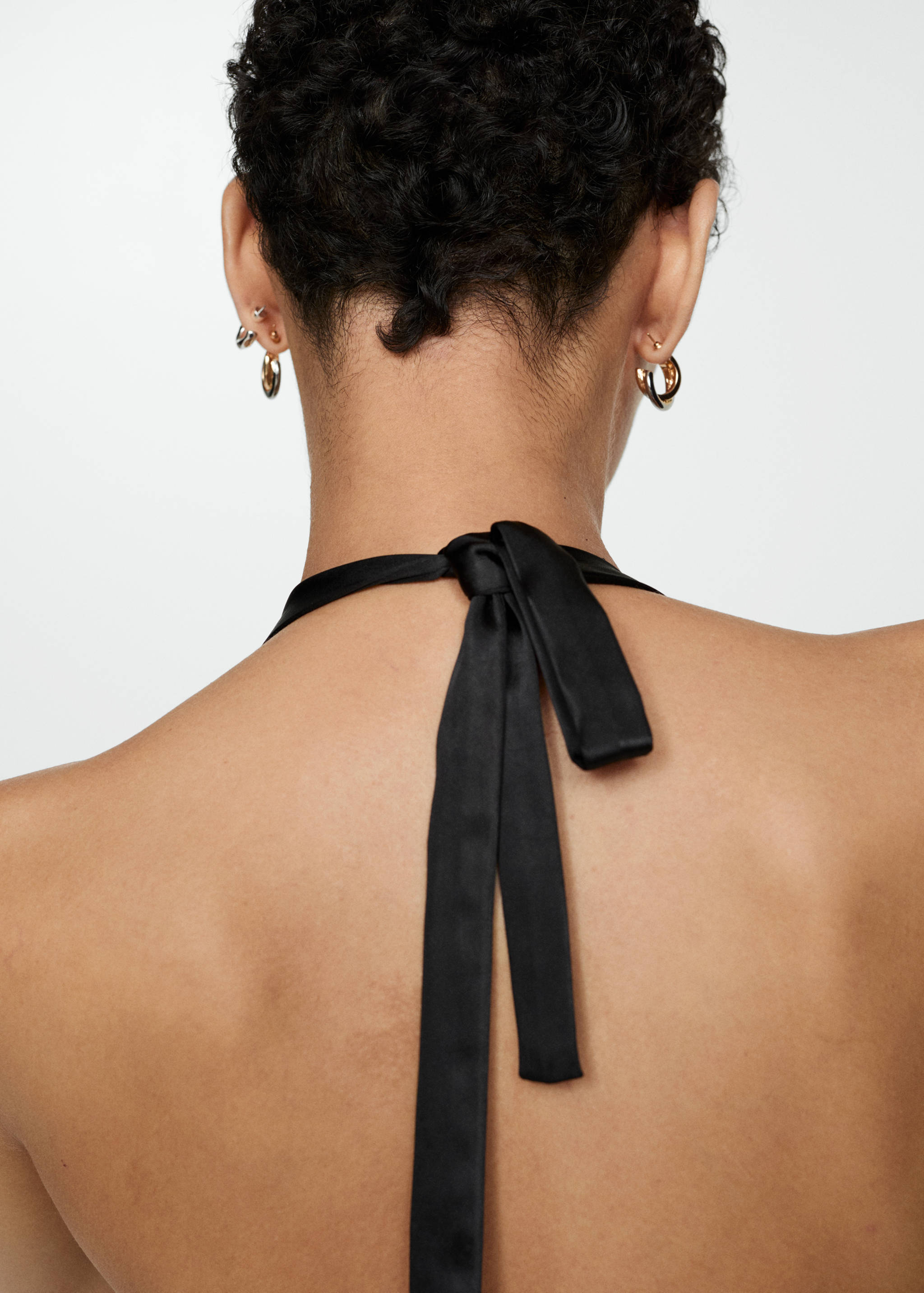 Short satin dress - Details of the article 6