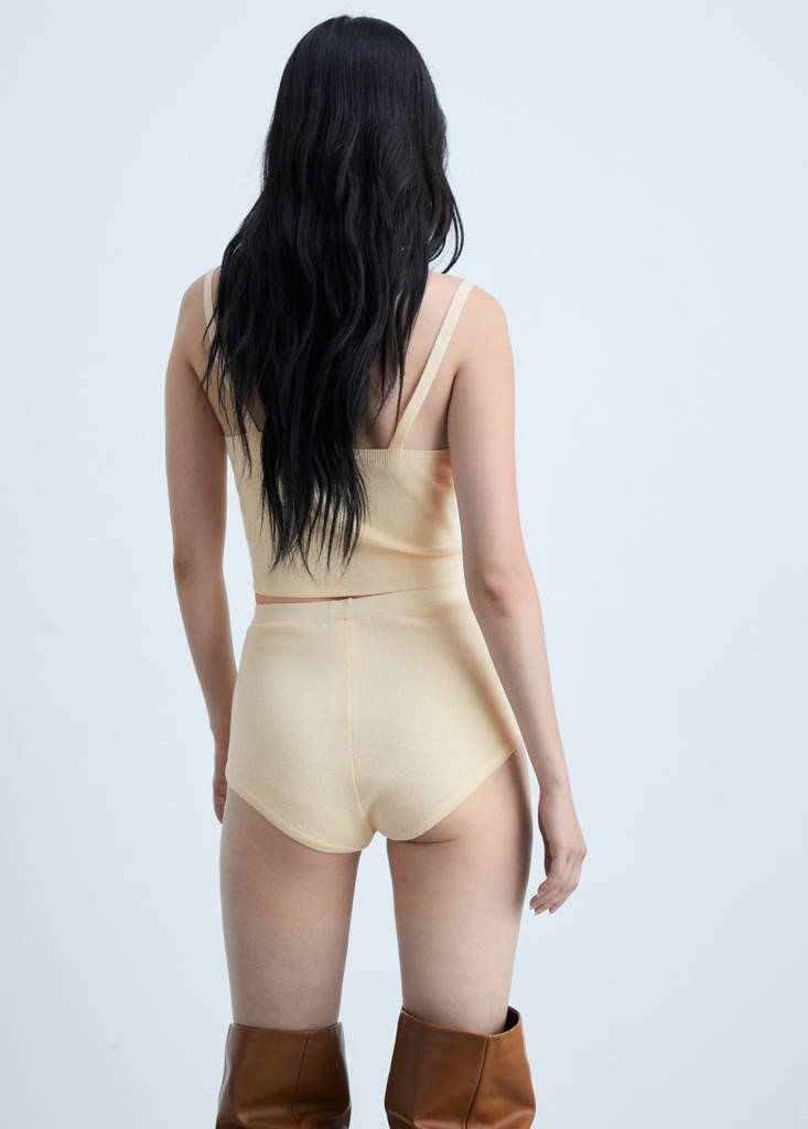 Knitted panties with decorative stitching — Ecru