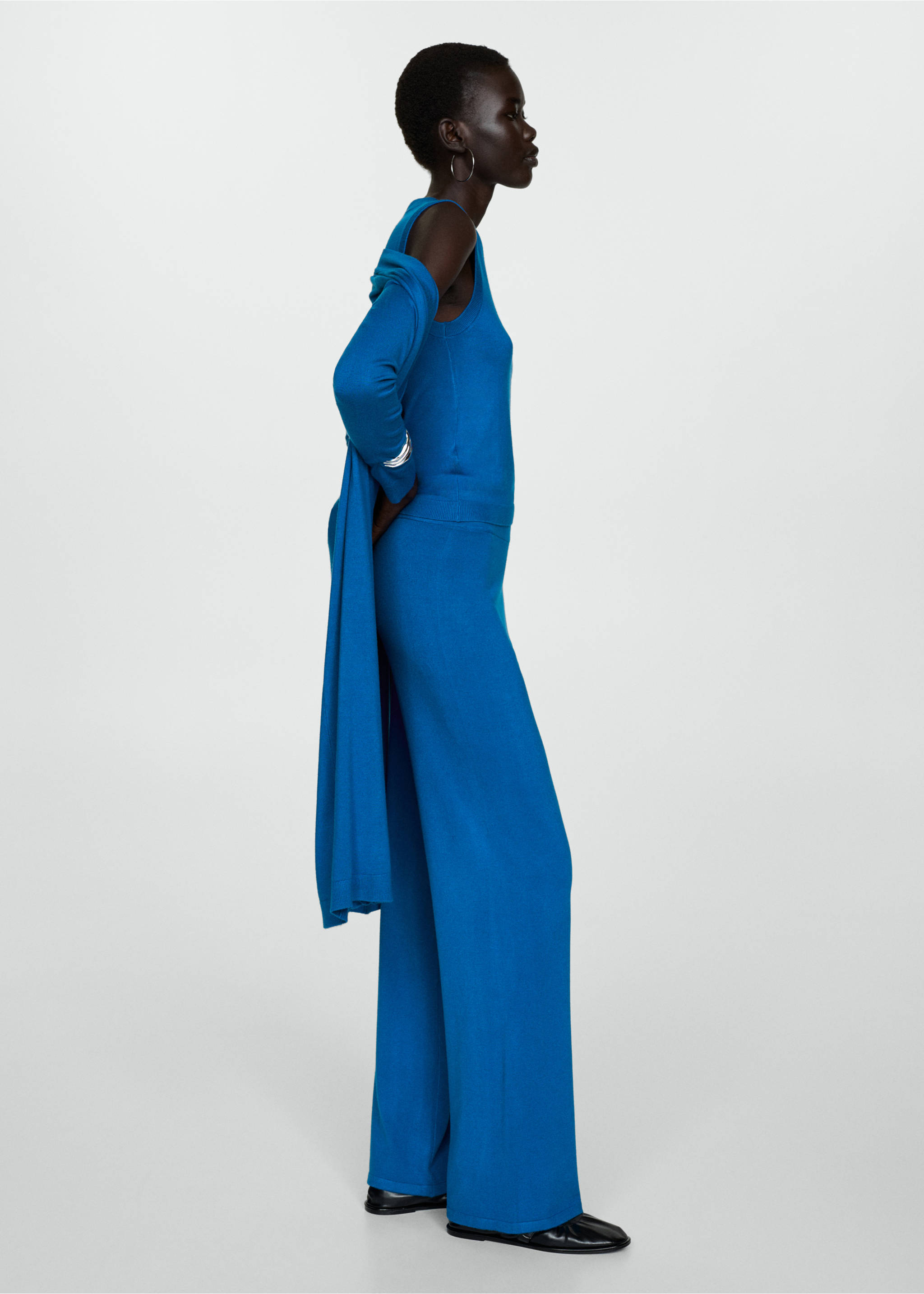 Knitted wide leg trousers - General plane, Vibrant blue. Ref: 77085148-00.