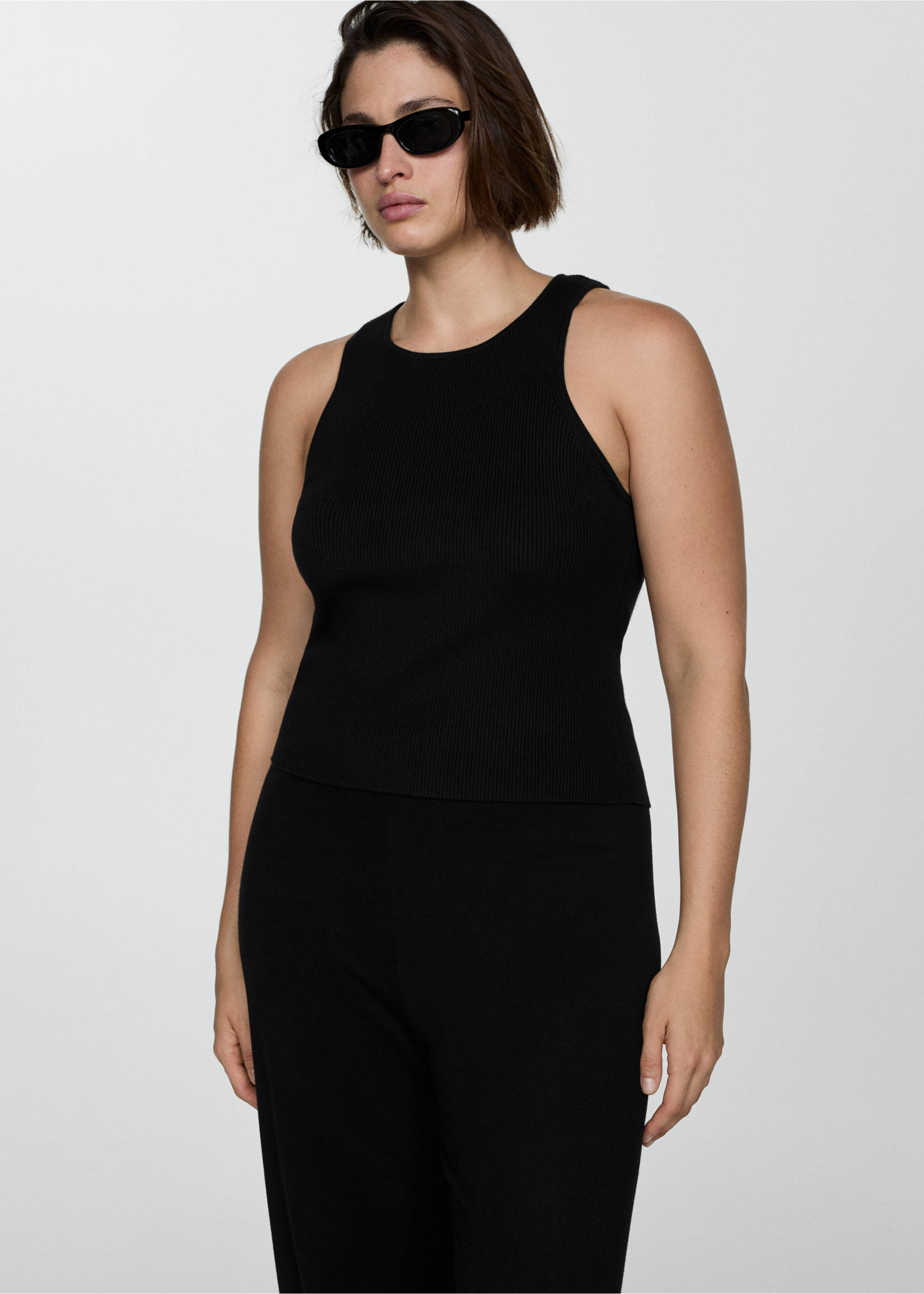 Knitted wide leg trousers - Details of the article 5, Black. Ref: 77085148-00.
