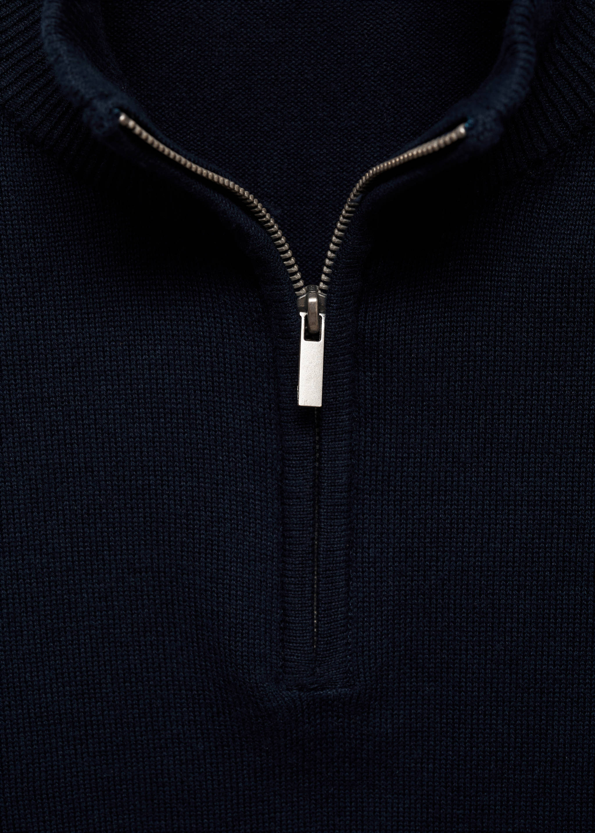 Funnel neck sweater - Details of the article 8