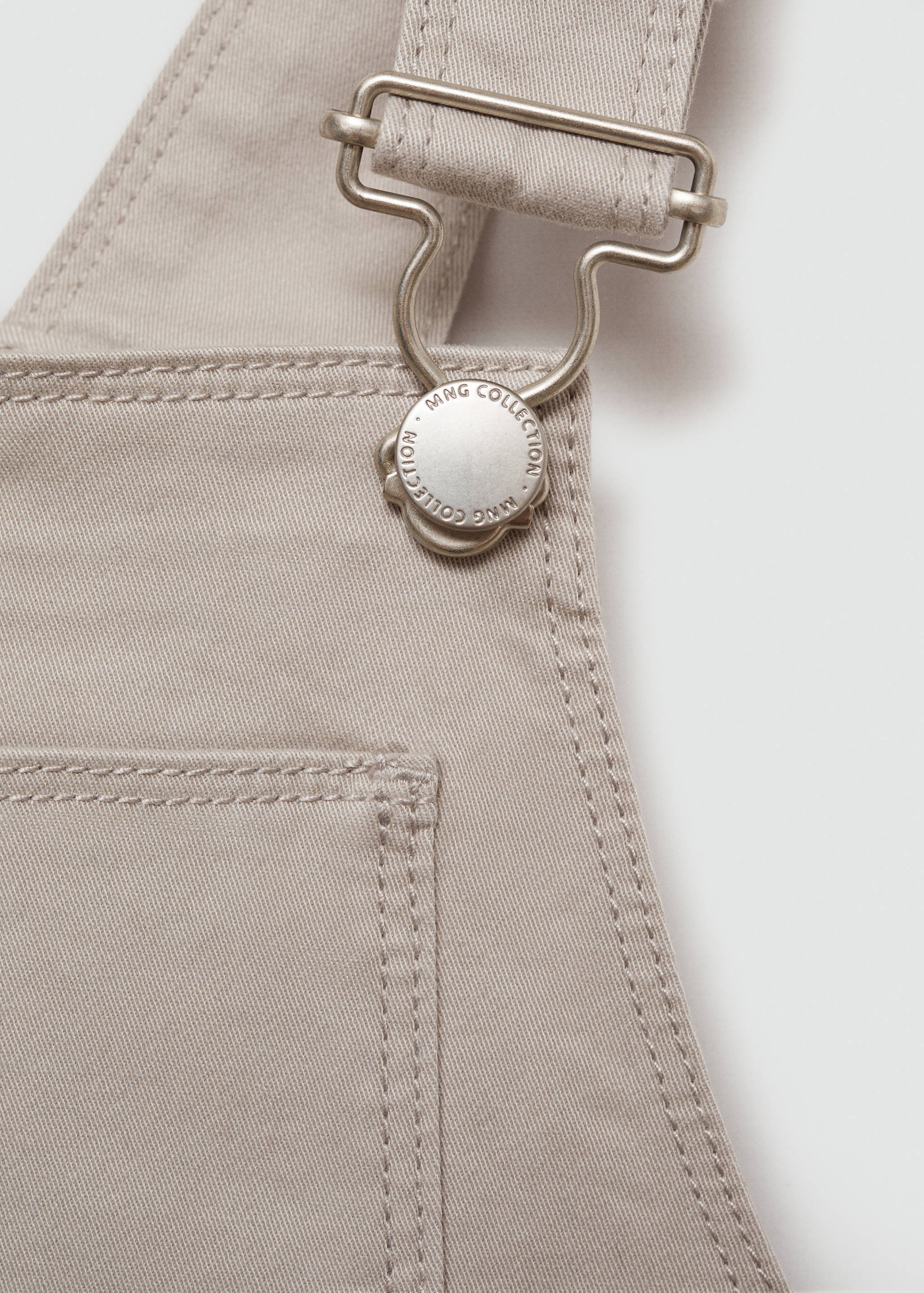 Pockets long dungarees - Details of the article 8