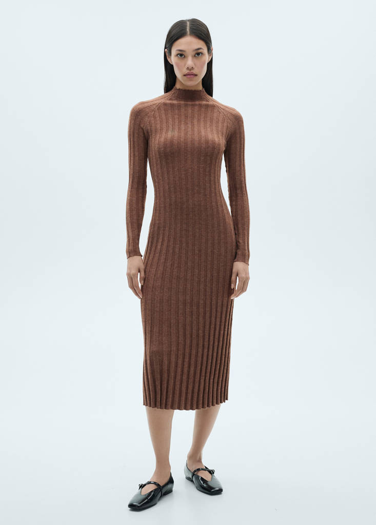 MANGO - Robe maille côtelée col montant caramel - L