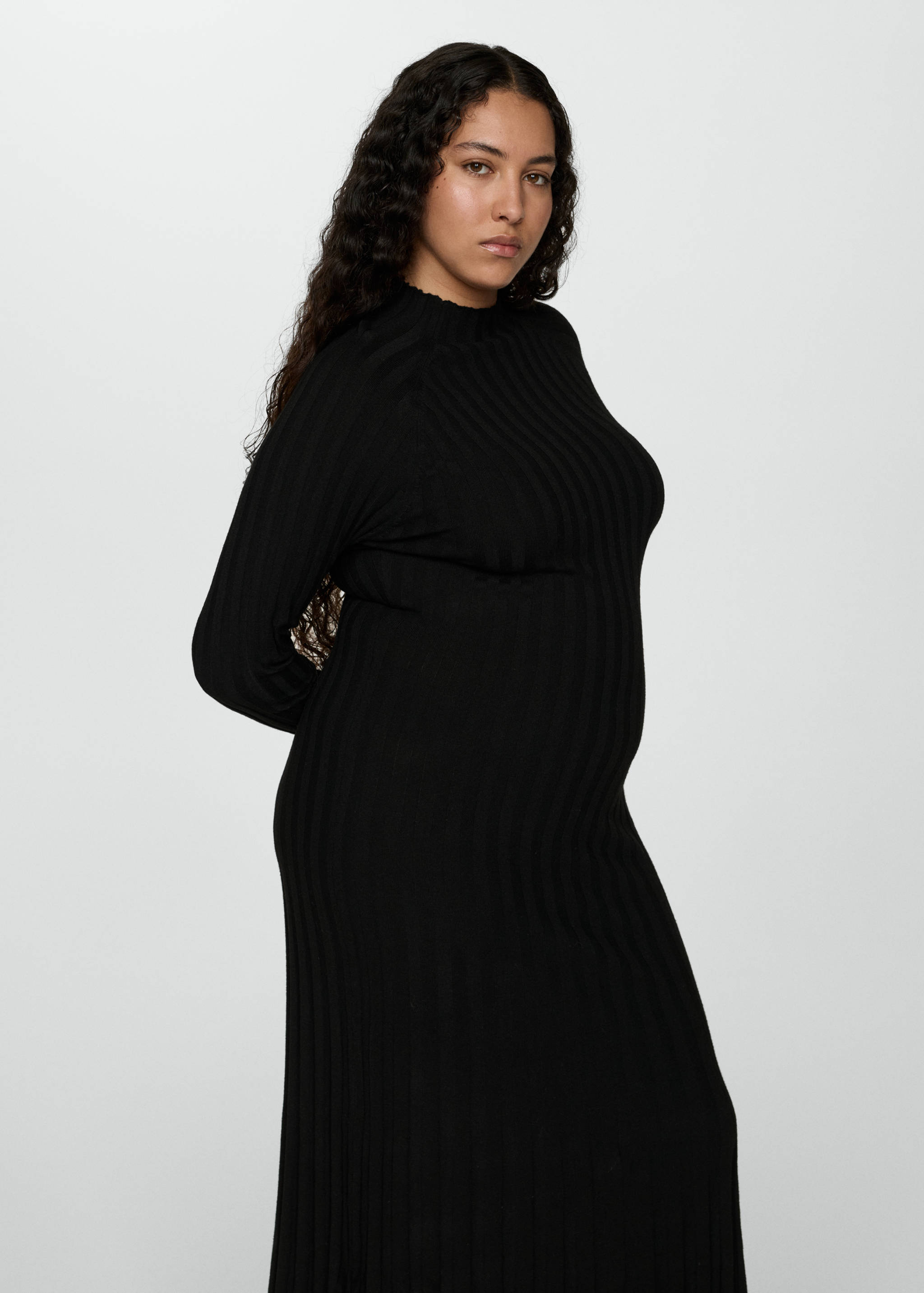Perkins-neck ribbed dress - Details of the article 5