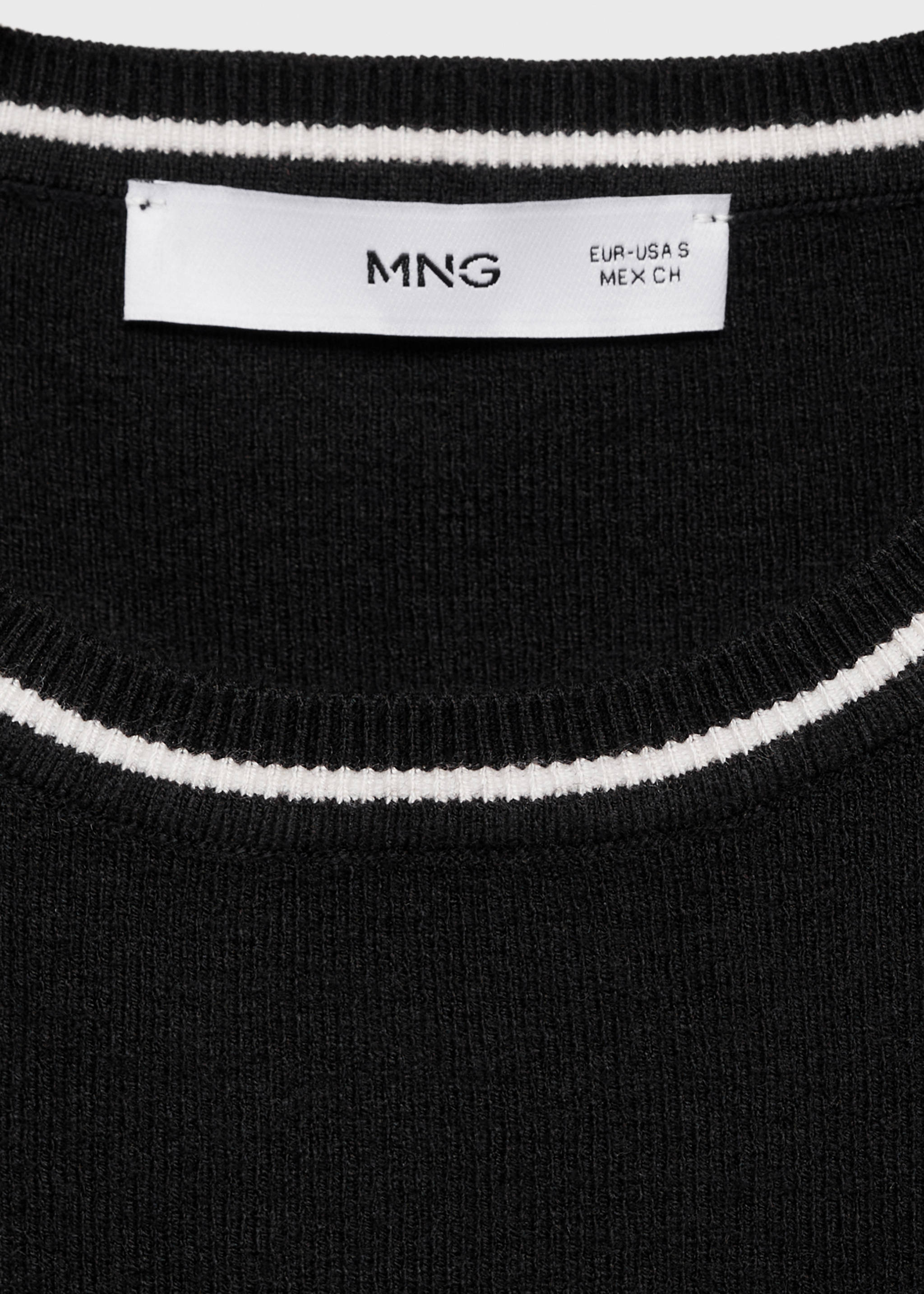 Knitted top with contrast details - Details of the article 8