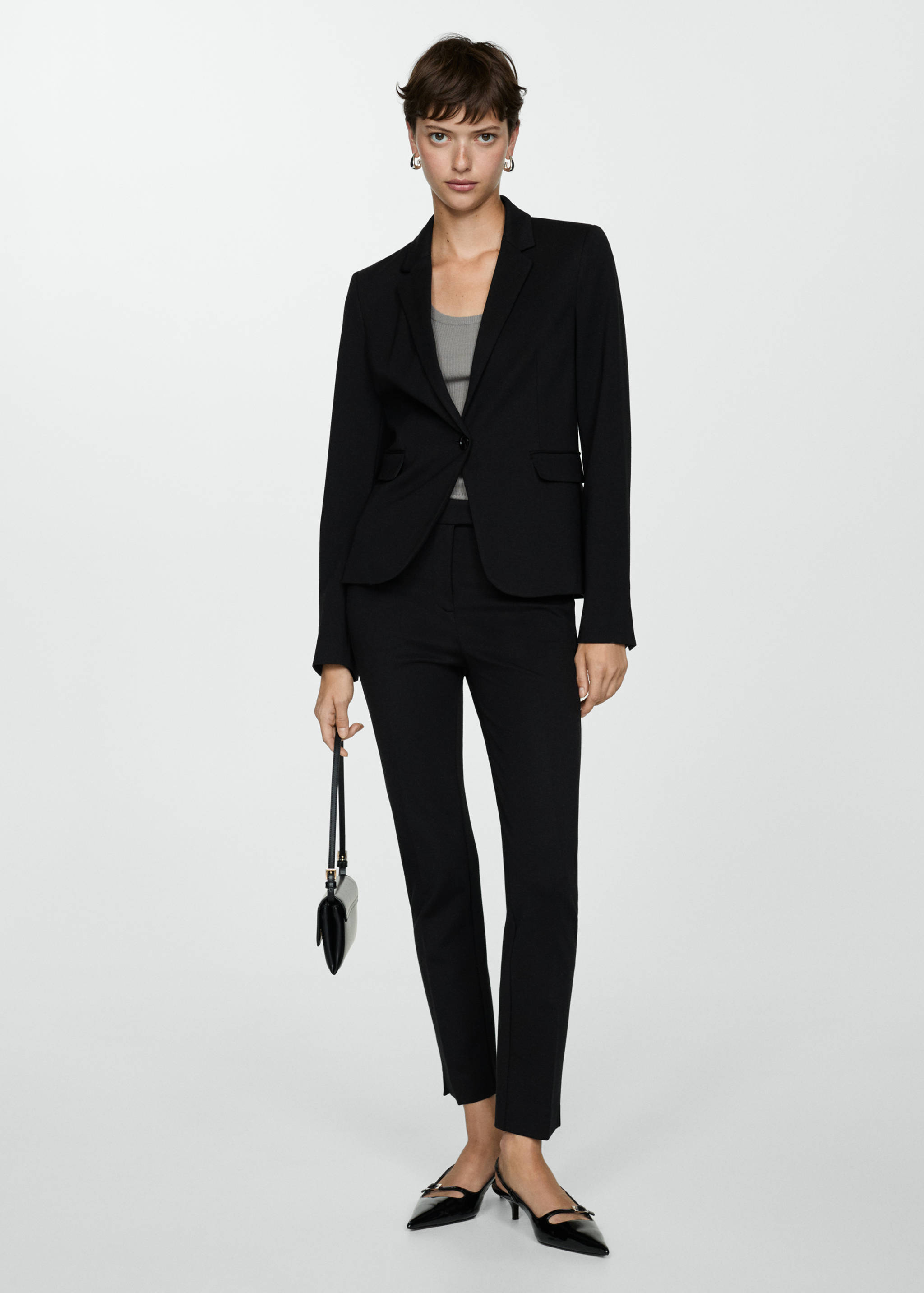 Suit blazer with flap pockets - General plane