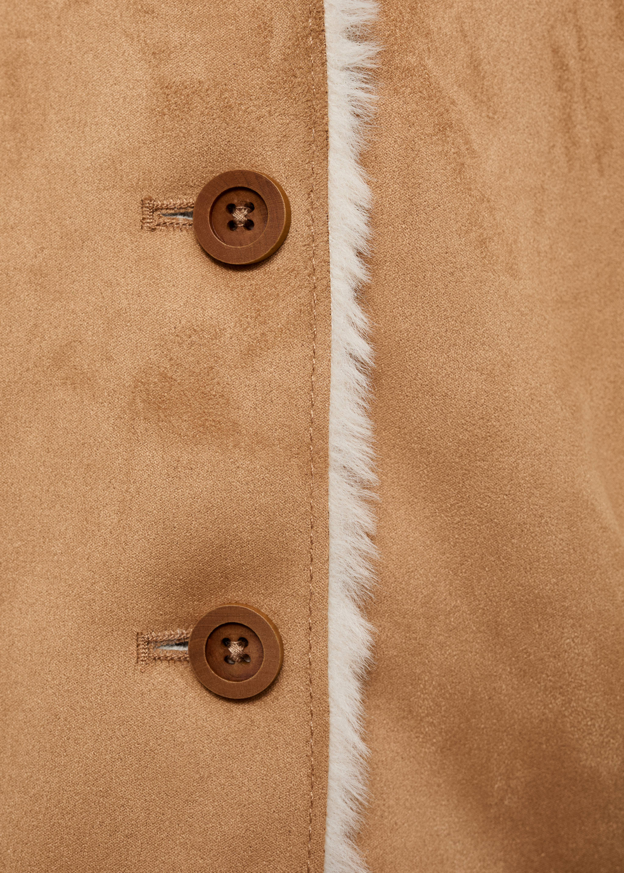 Faux-fur inner coat - Details of the article 8
