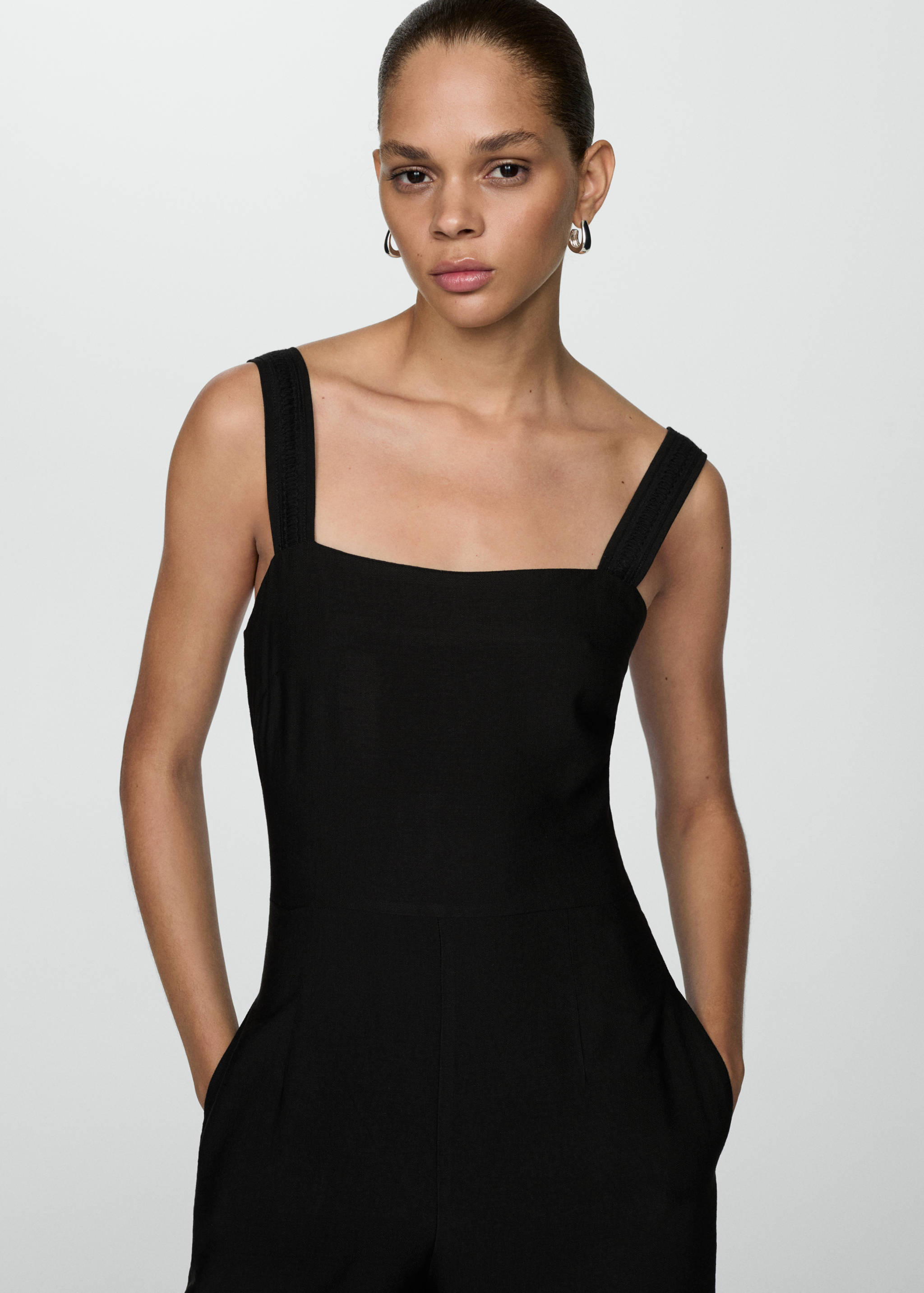 Combinaison bretelles - Plan moyen