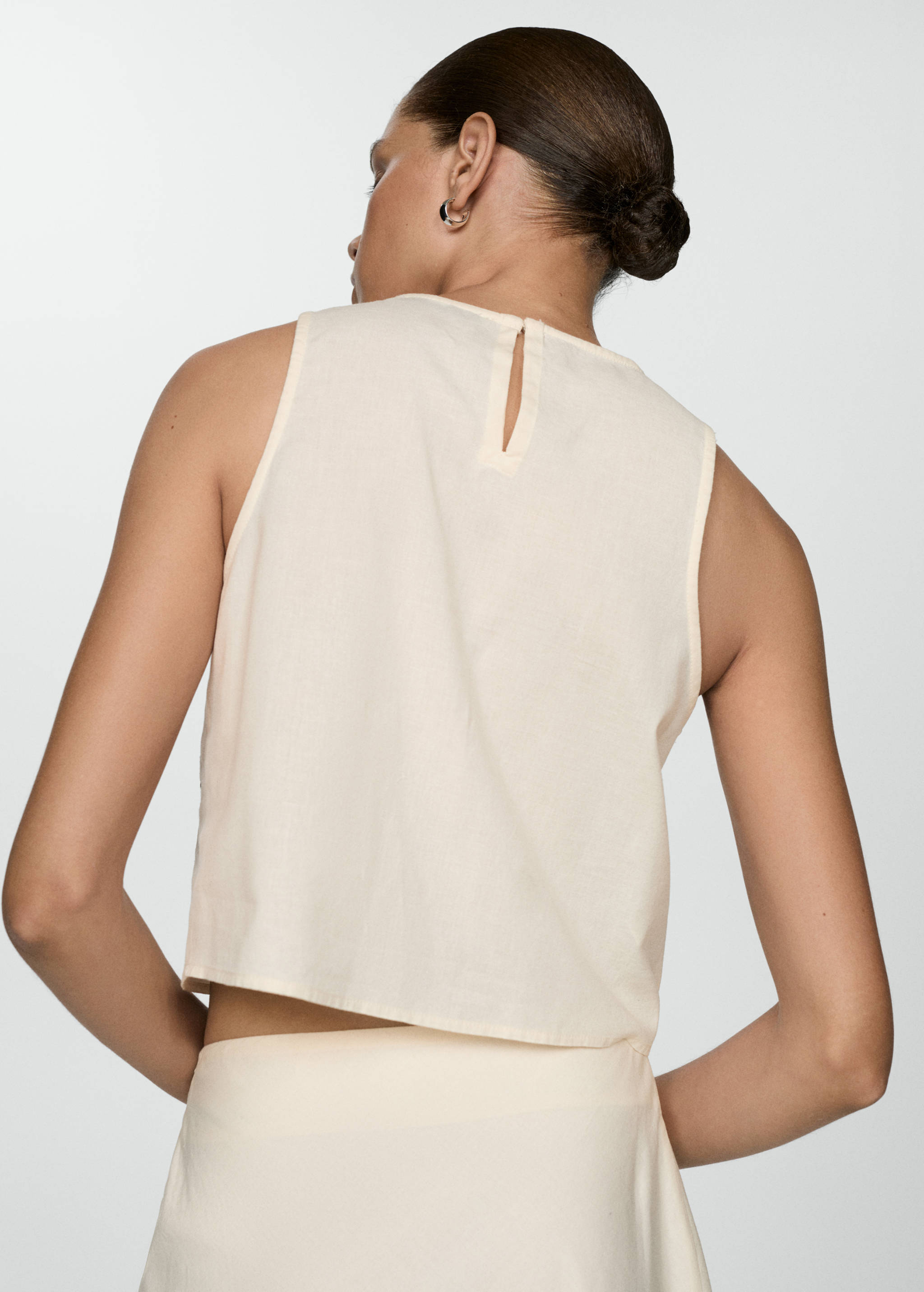 Embroidered crop top - Reverse of the article